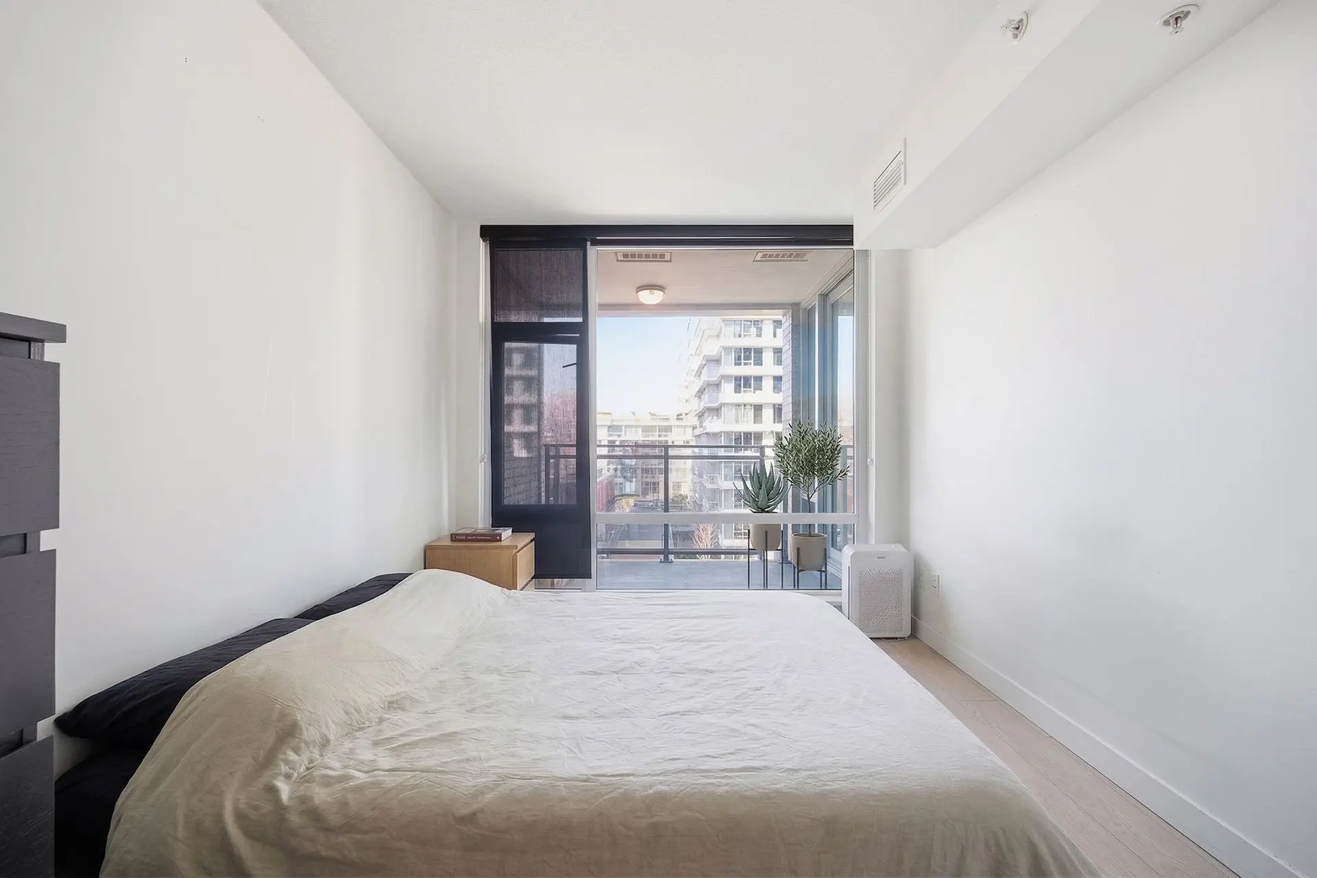 Property at #912 8800 HAZELBRIDGE WAY, Richmond, BC