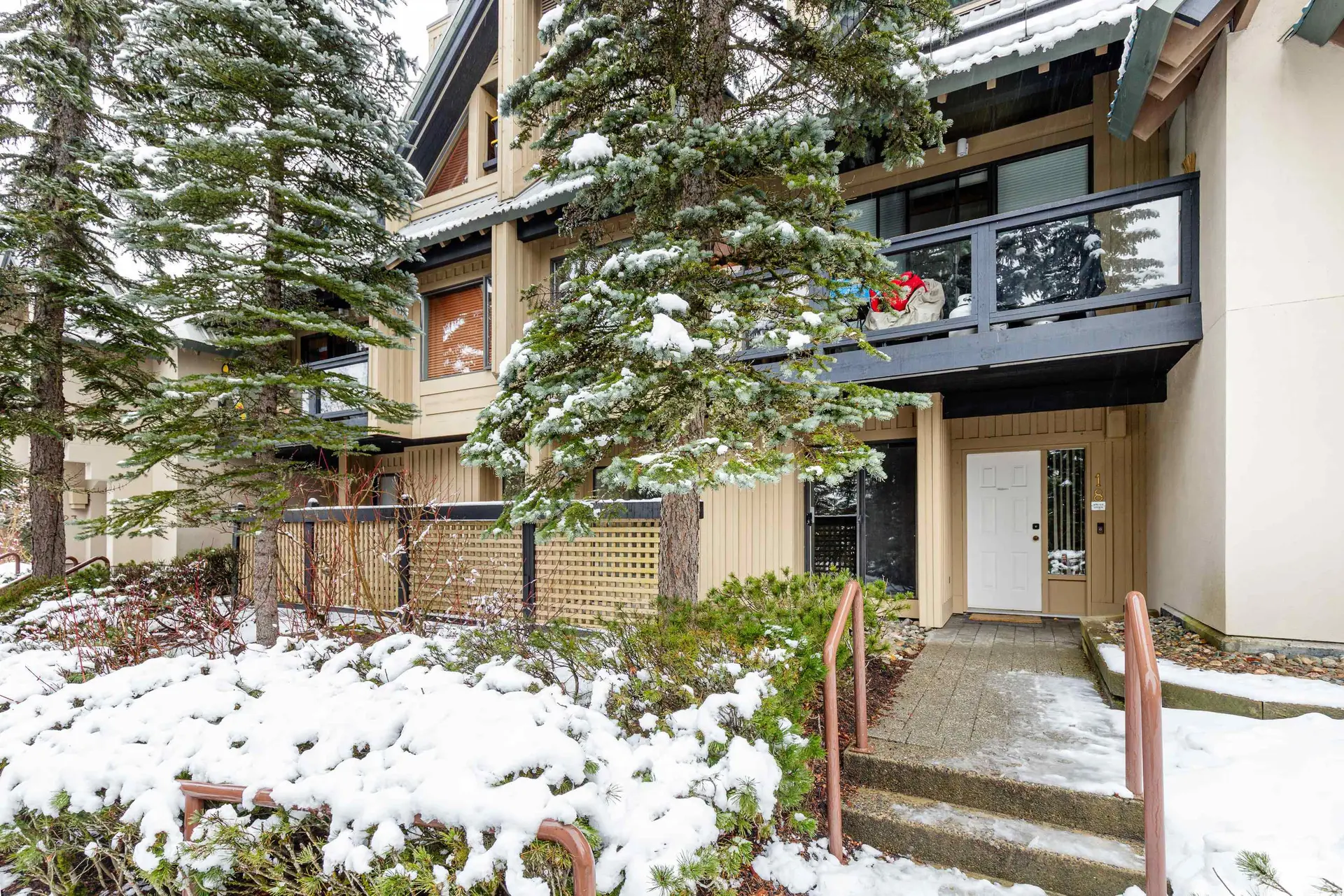 Property at #18 4725 SPEARHEAD DRIVE, Whistler, BC