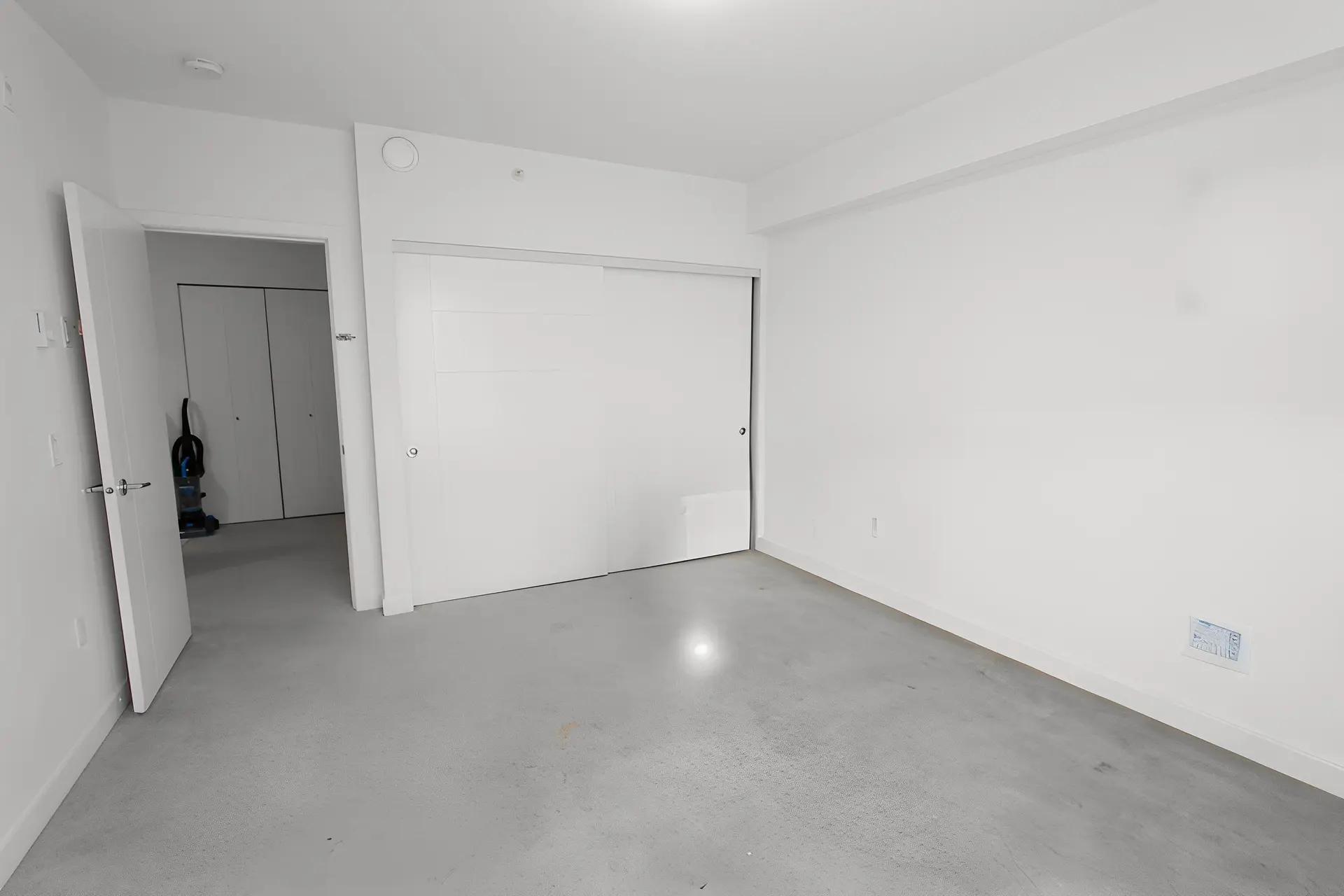 Property at #TH1 13963 105 BOULEVARD, Surrey, BC