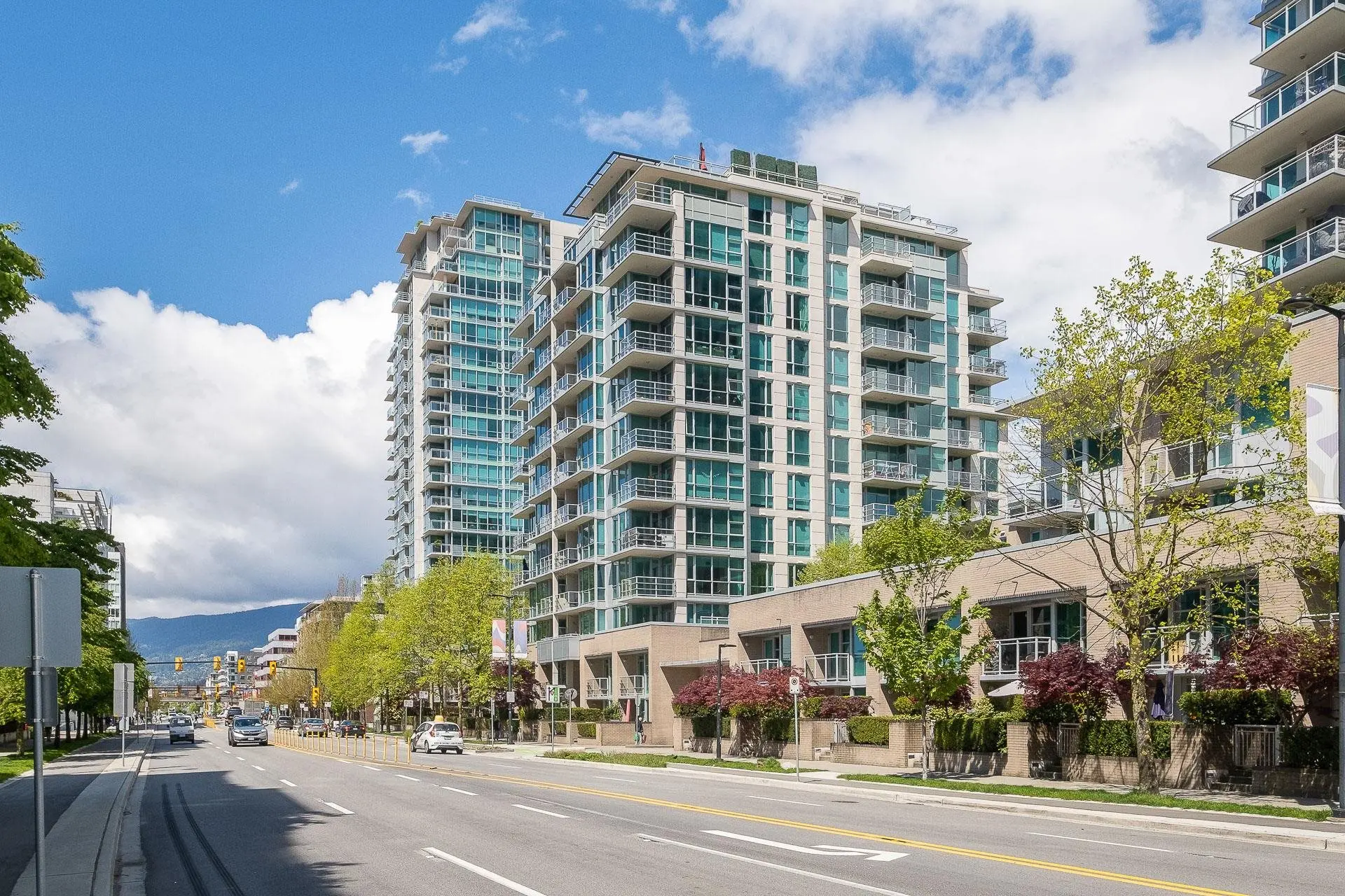 Property at #405 168 E Esplanade, North Vancouver, BC