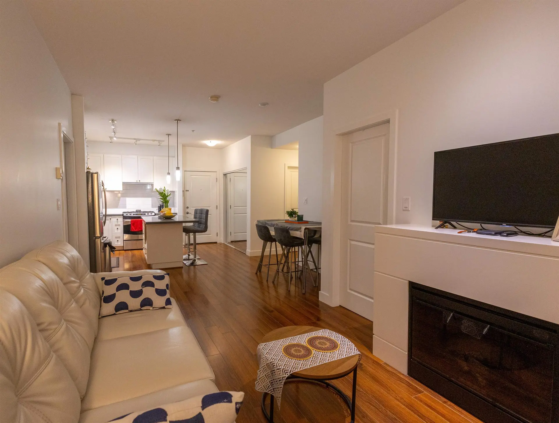 Property at #305 15850 26 AVENUE AVENUE, Surrey, BC