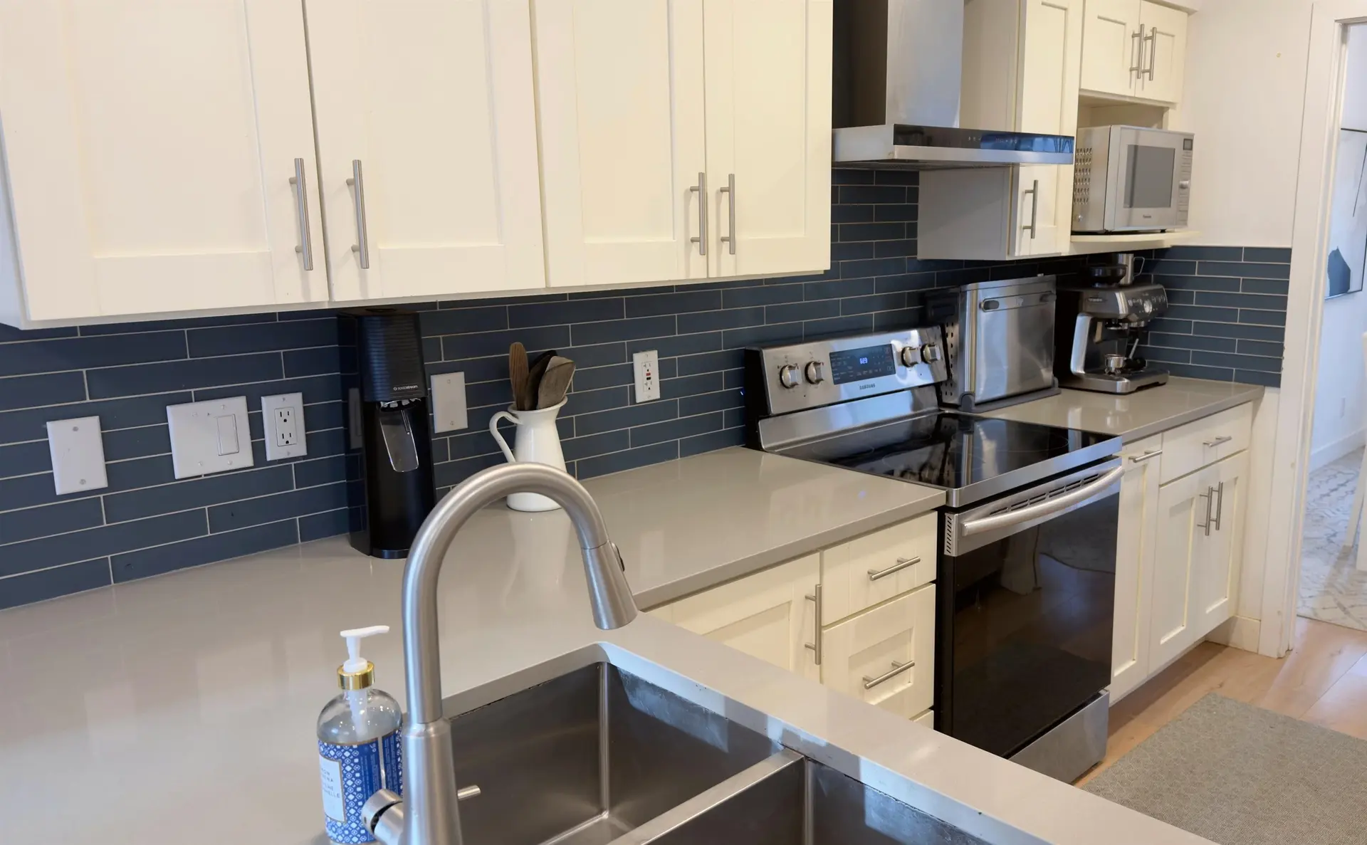 Property at #10 2118 Eastern Avenue, North Vancouver, BC