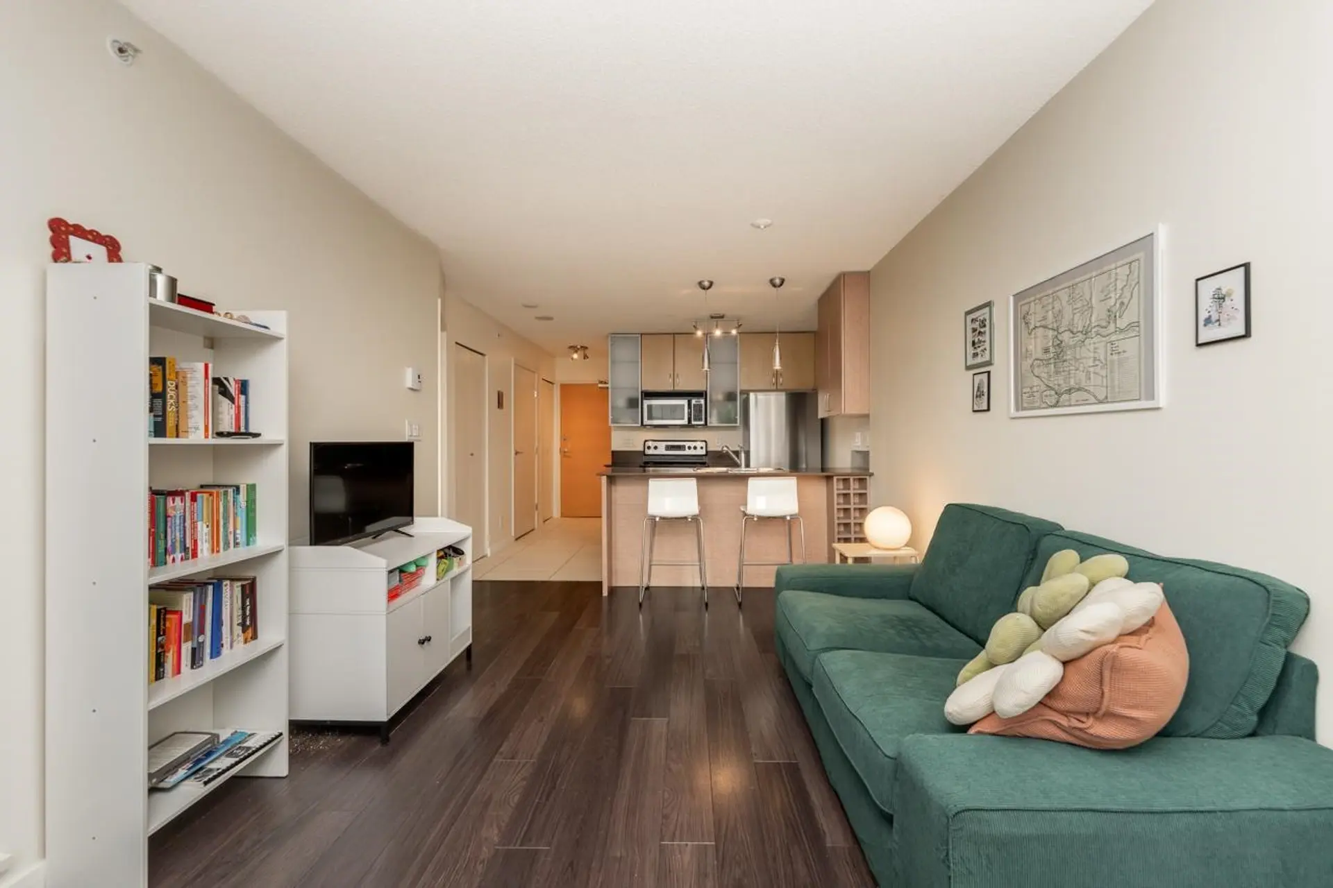 Property at #1706 909 MAINLAND STREET, Vancouver, BC