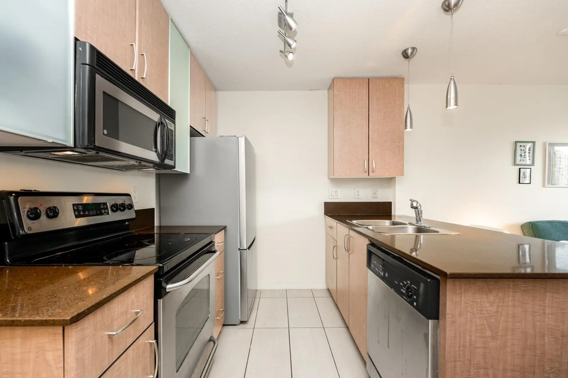 Property at #1706 909 MAINLAND STREET, Vancouver, BC