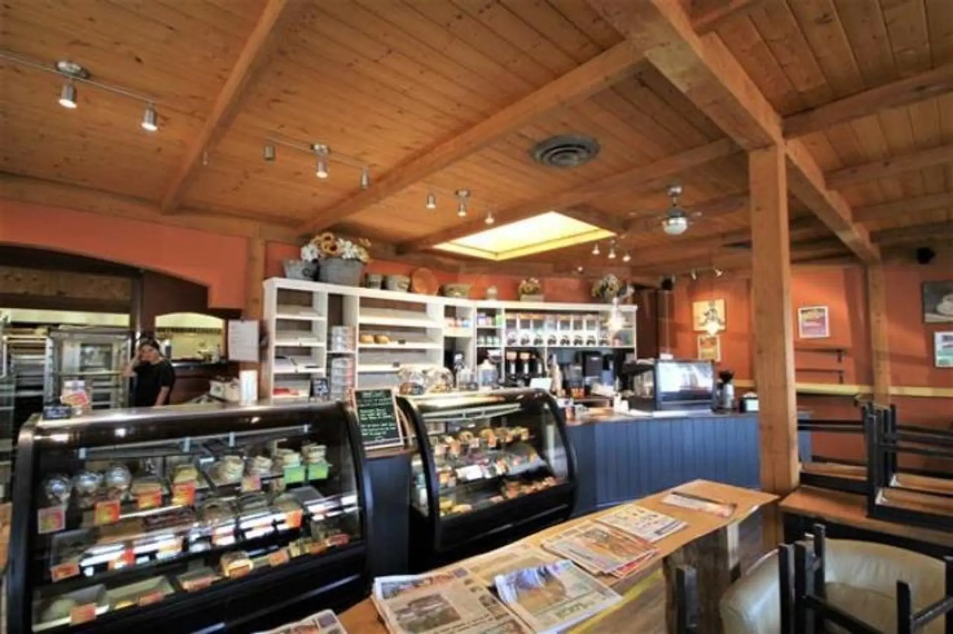 Property at 818 GIBSONS WAY, Gibsons, BC