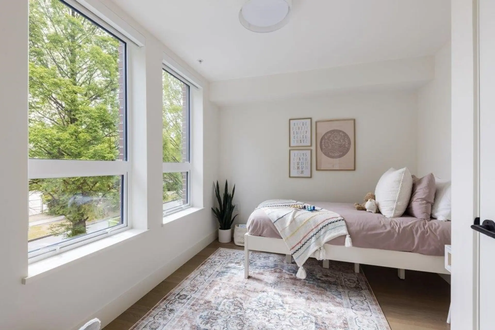 Property at 810 W 37TH AVENUE, Vancouver, BC