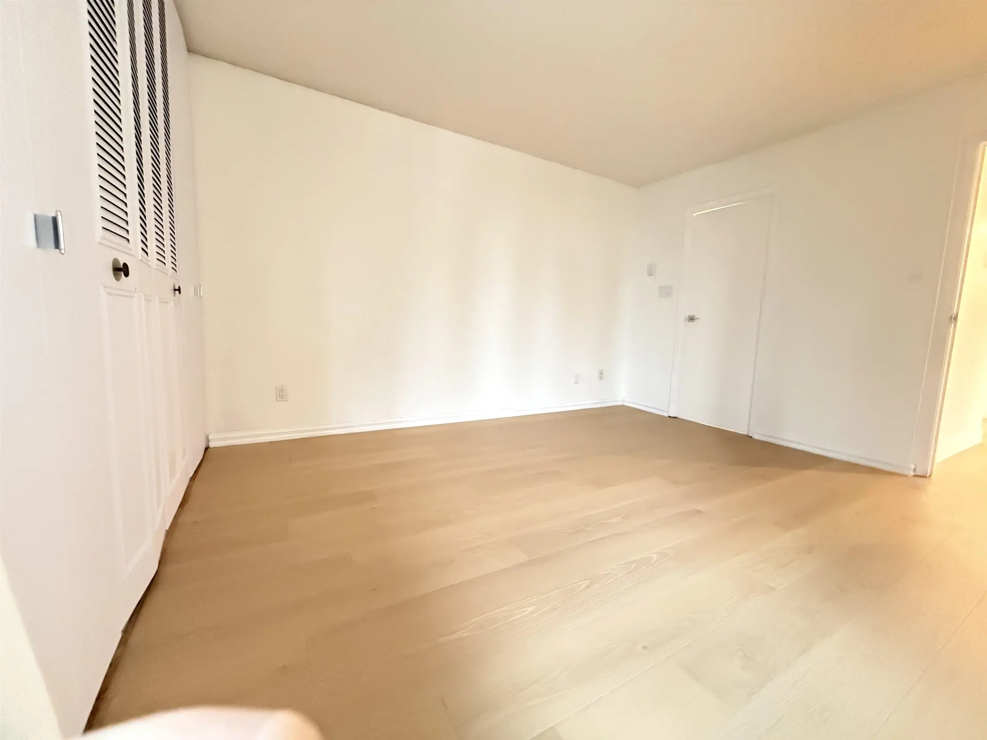 Property at #604 6455 WILLINGDON AVENUE, Burnaby, BC