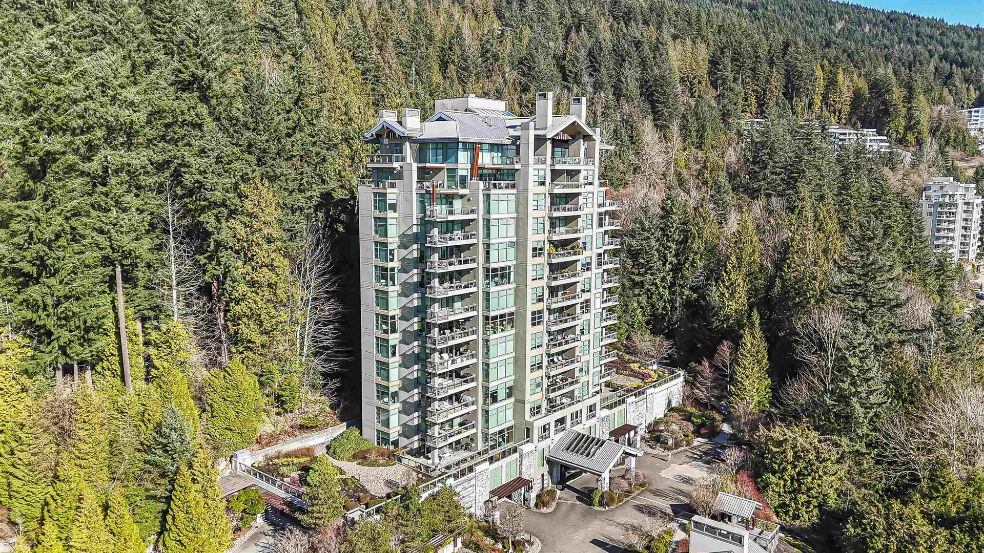 Property at #1001 3315 Cypress Place, West Vancouver, BC