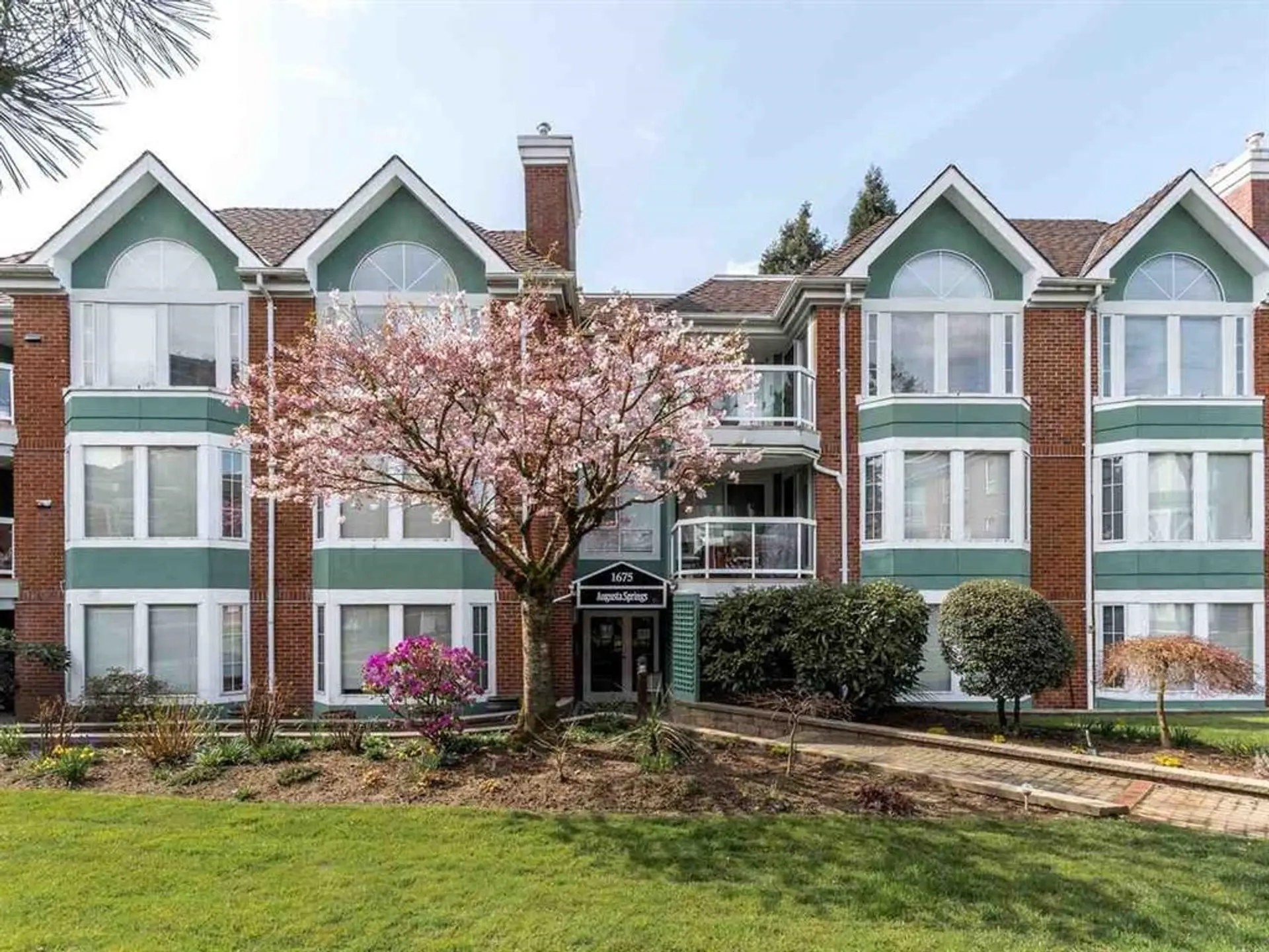 Property at #304 1675 Augusta Avenue, Burnaby, BC