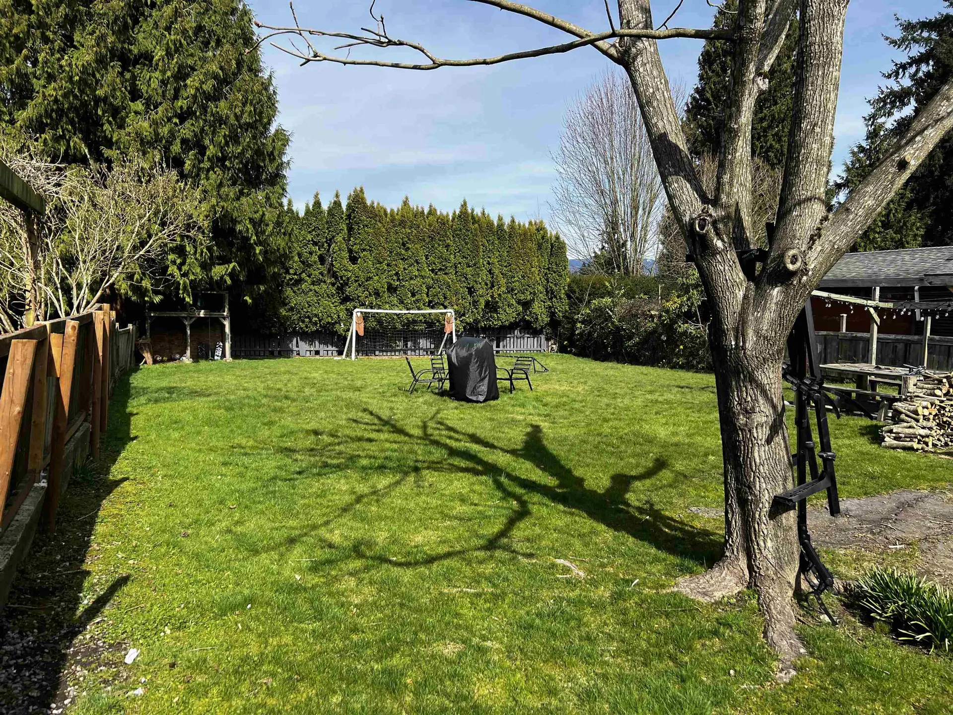 Property at 235 DURHAM STREET, New Westminster, BC