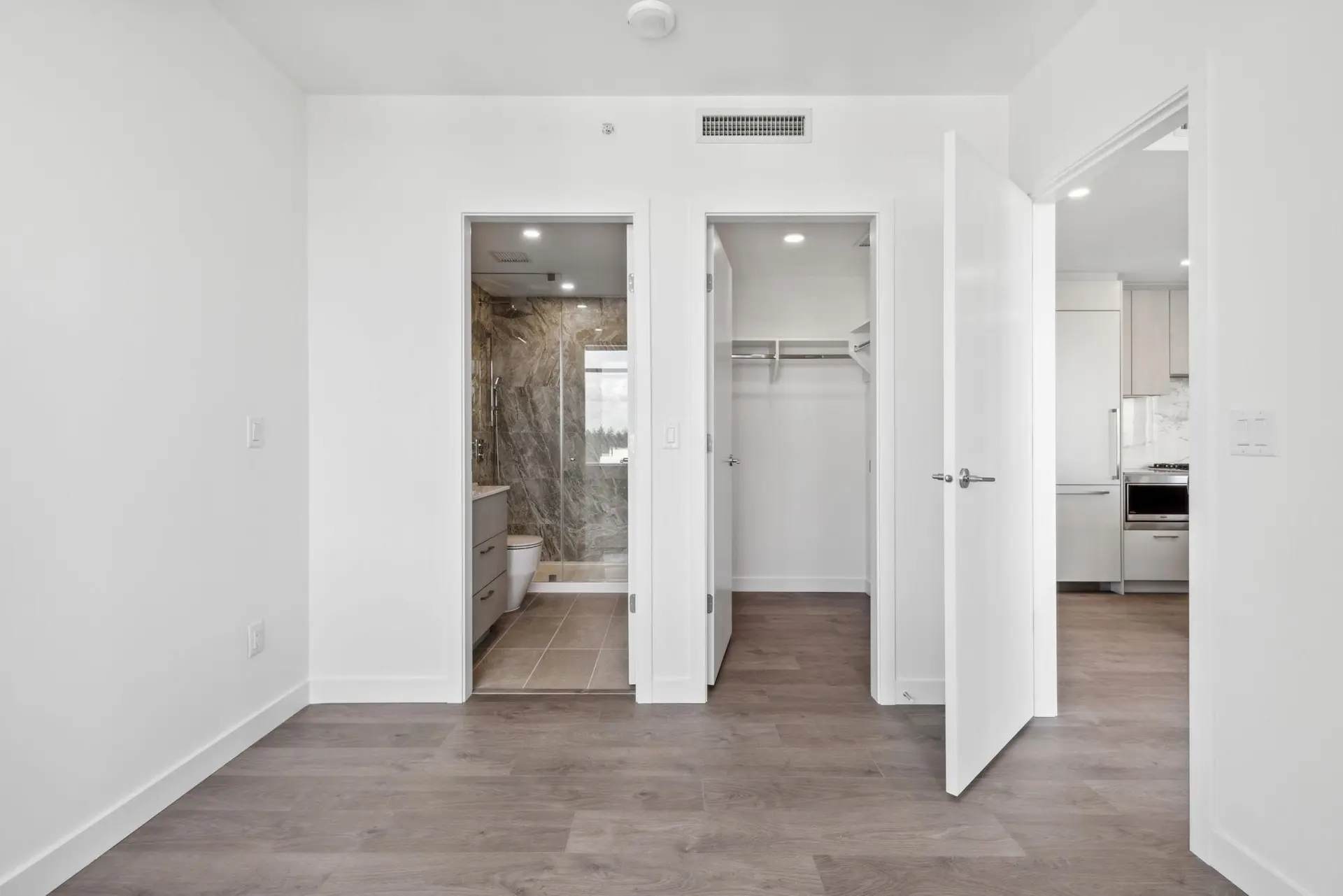 Property at #202 6468 WILLINGDON AVENUE, Burnaby, BC