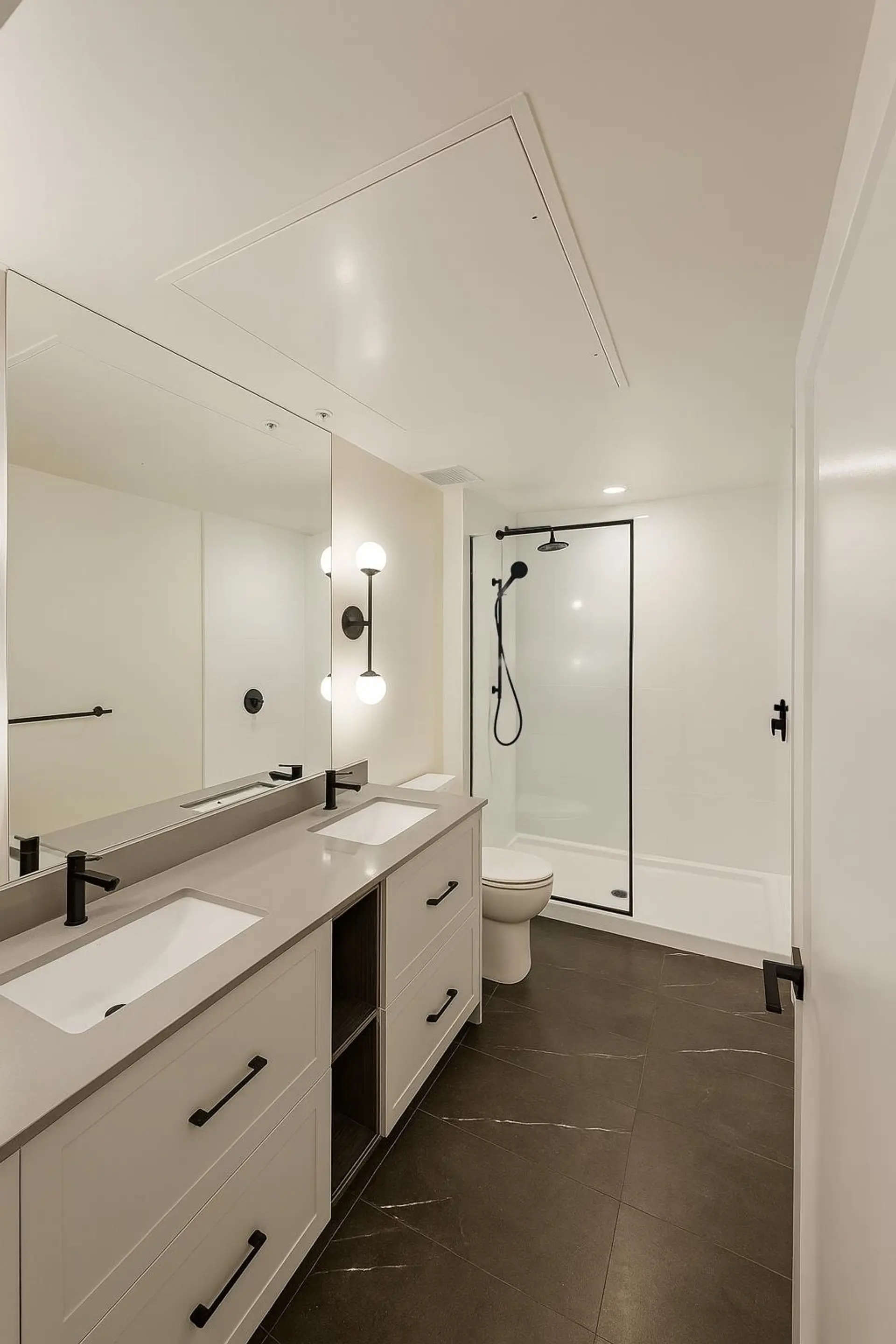 Property at #407 27215 ALDERGROVE TOWN CENTRE DRIVE, Langley, BC