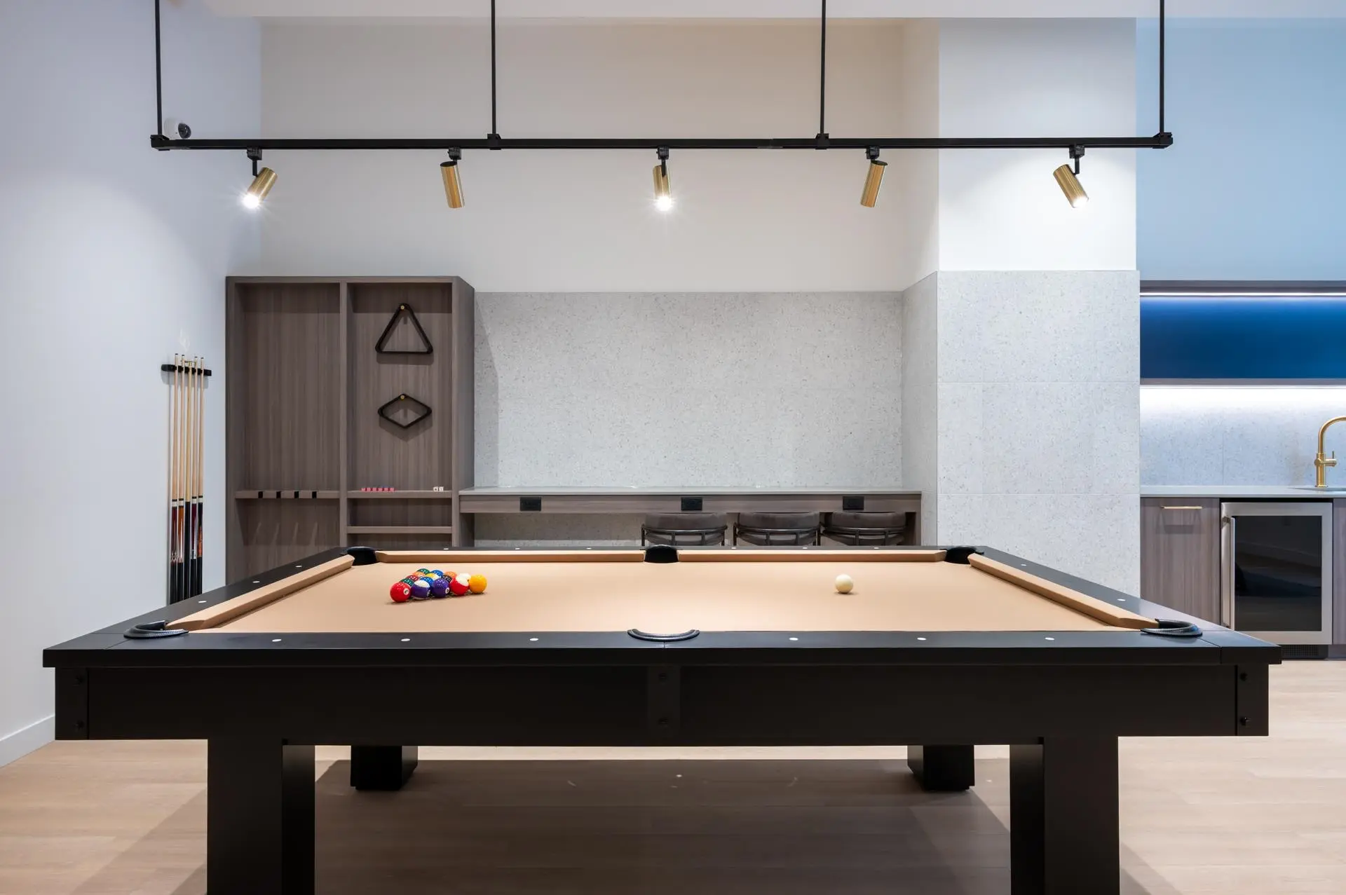 Property at #3310 6468 WILLINGDON AVENUE, Burnaby, BC