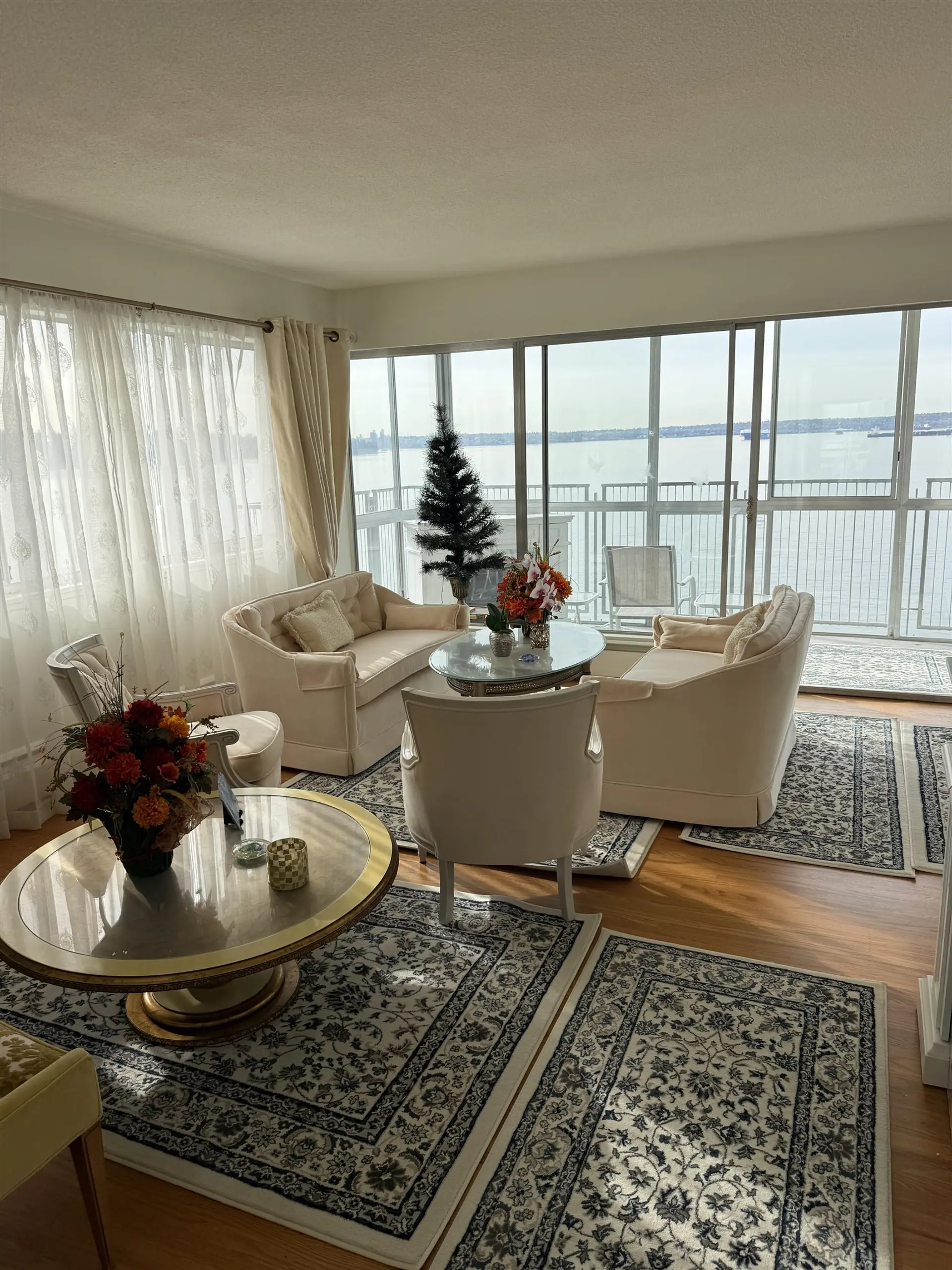 Property at #1105 150 24TH STREET, West Vancouver, BC