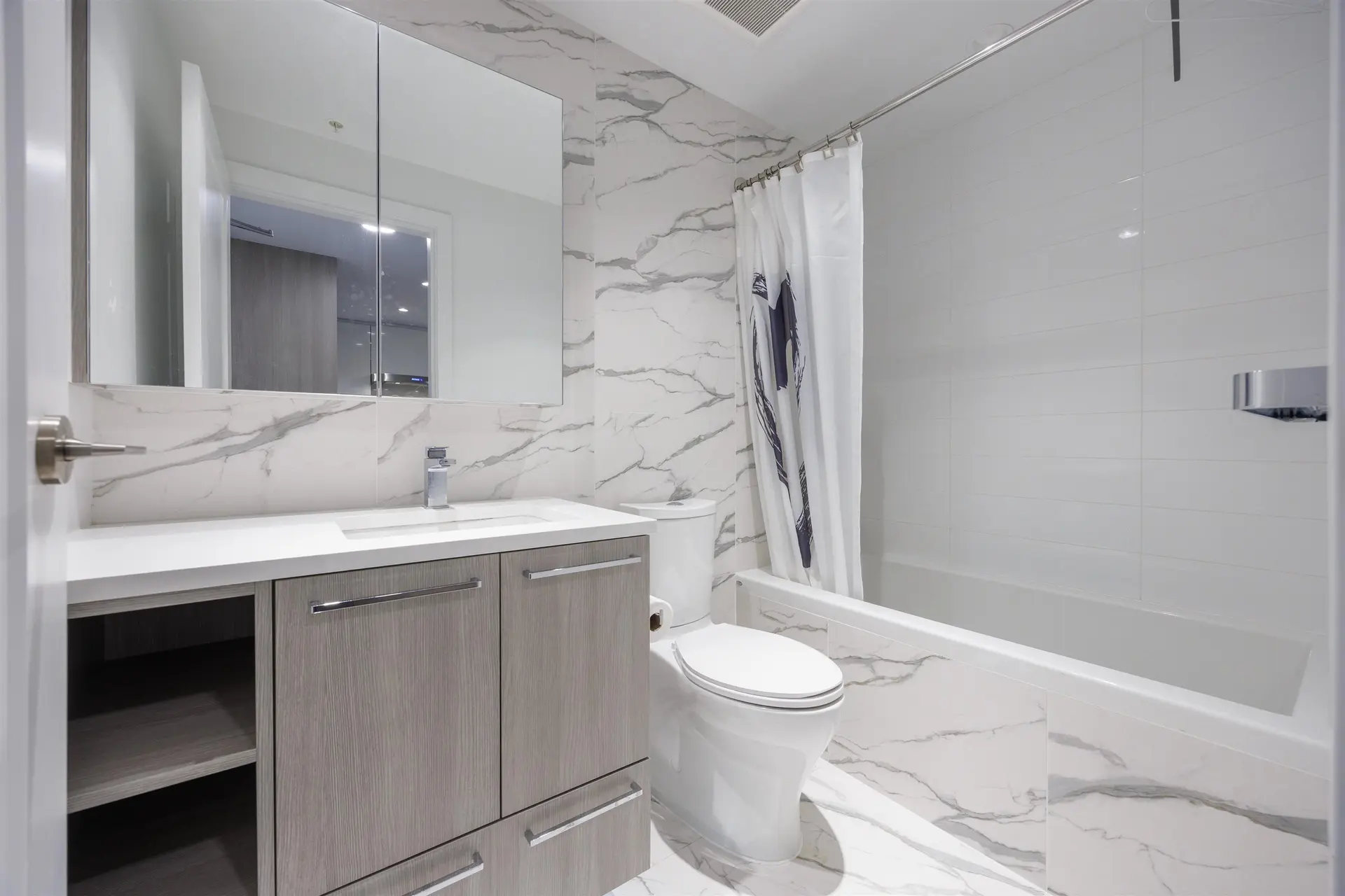 Property at #806 8155 CAPSTAN WAY, Richmond, BC