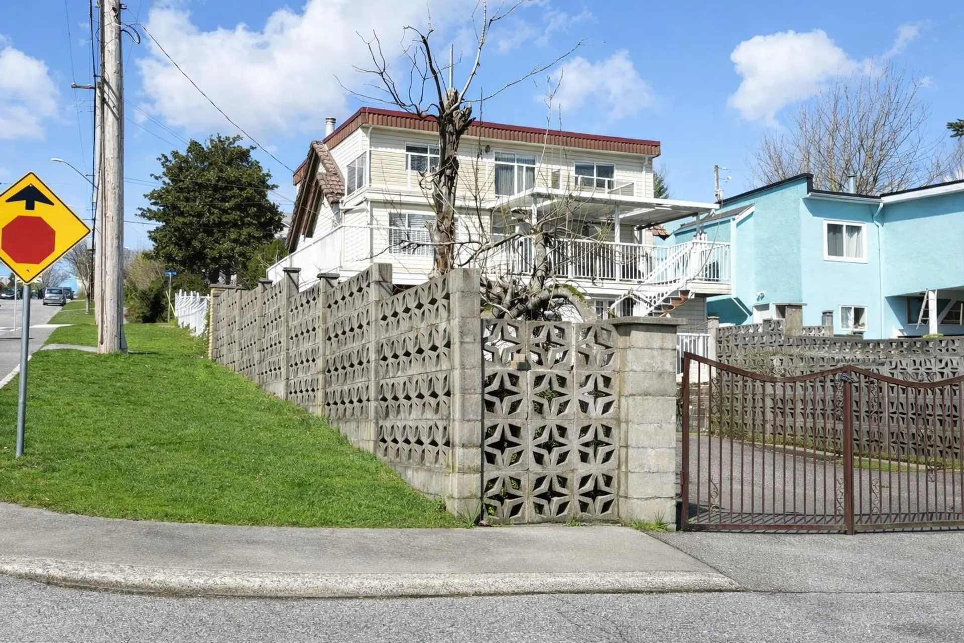 Property at 1728 Seventh Avenue, New Westminster, BC