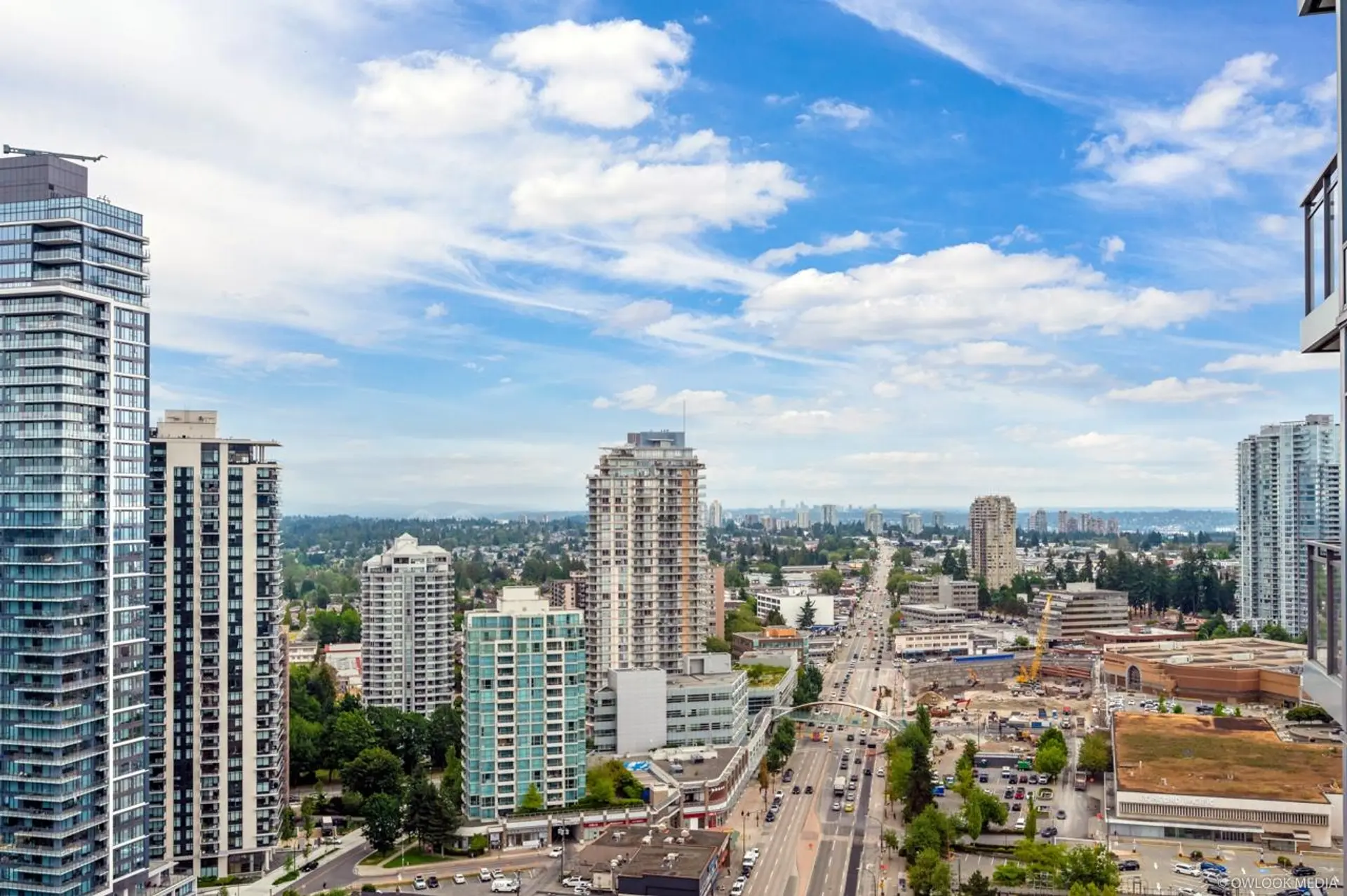 Property at #2906 4688 KINGSWAY, Burnaby, BC