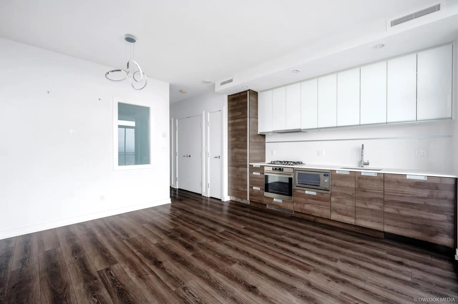 Property at #2906 4688 KINGSWAY, Burnaby, BC