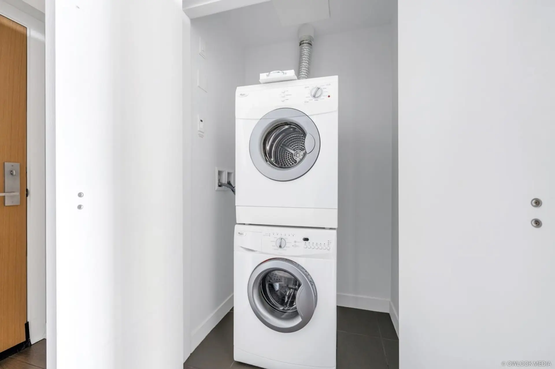 Property at #2906 4688 KINGSWAY, Burnaby, BC