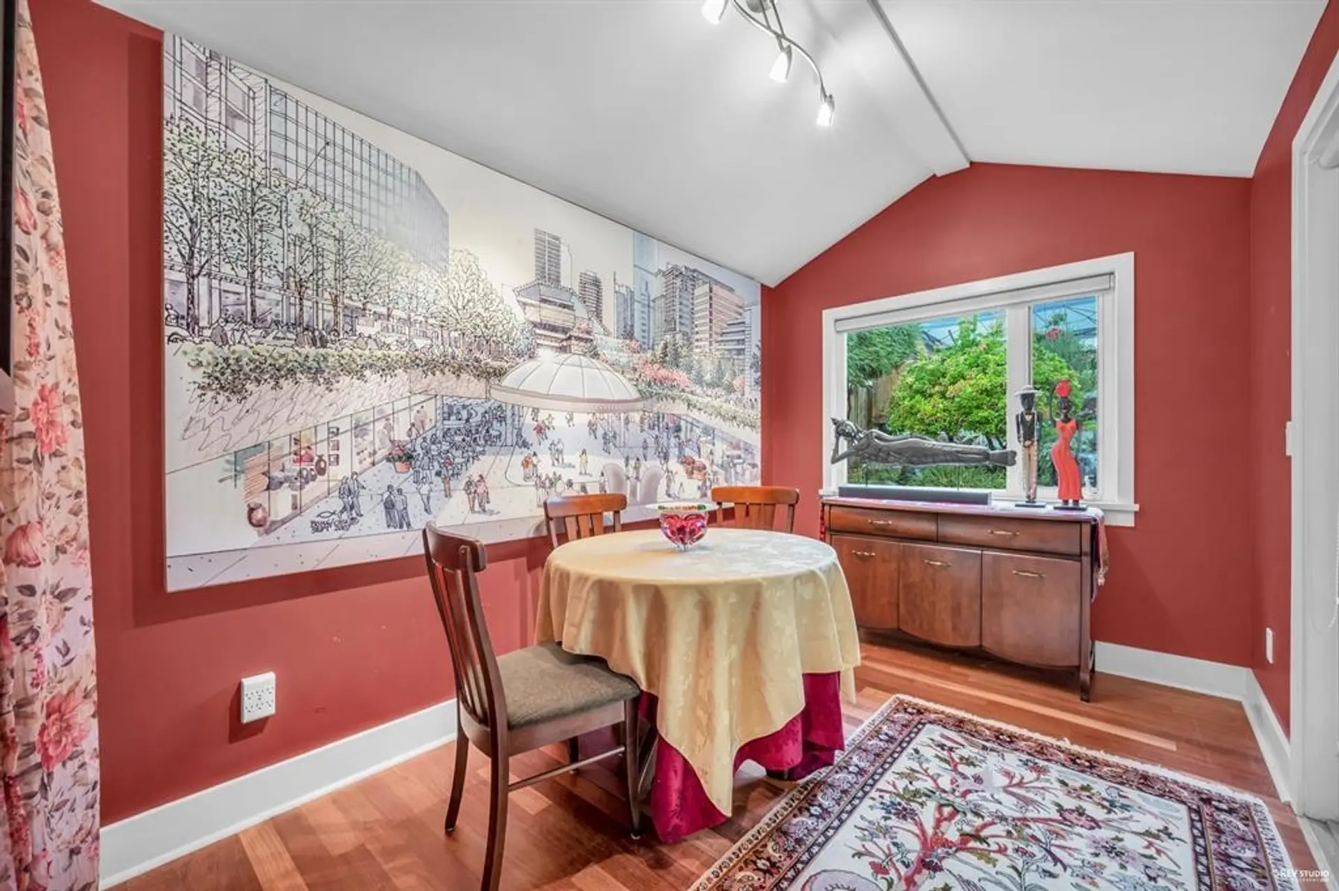 Property at 628 E 7TH STREET, North Vancouver, BC