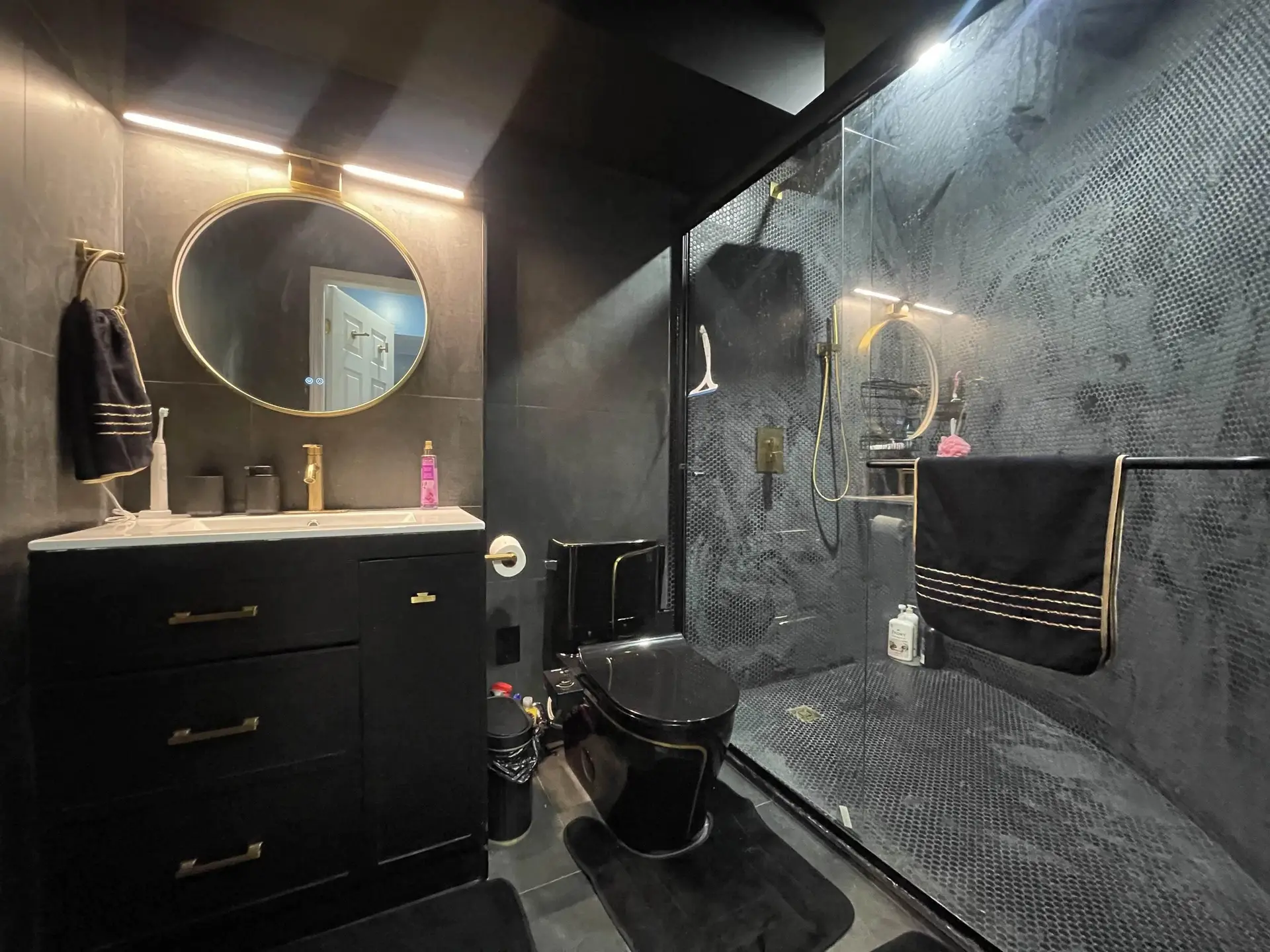 Property at 32144 ASHCROFT DRIVE, Abbotsford, BC