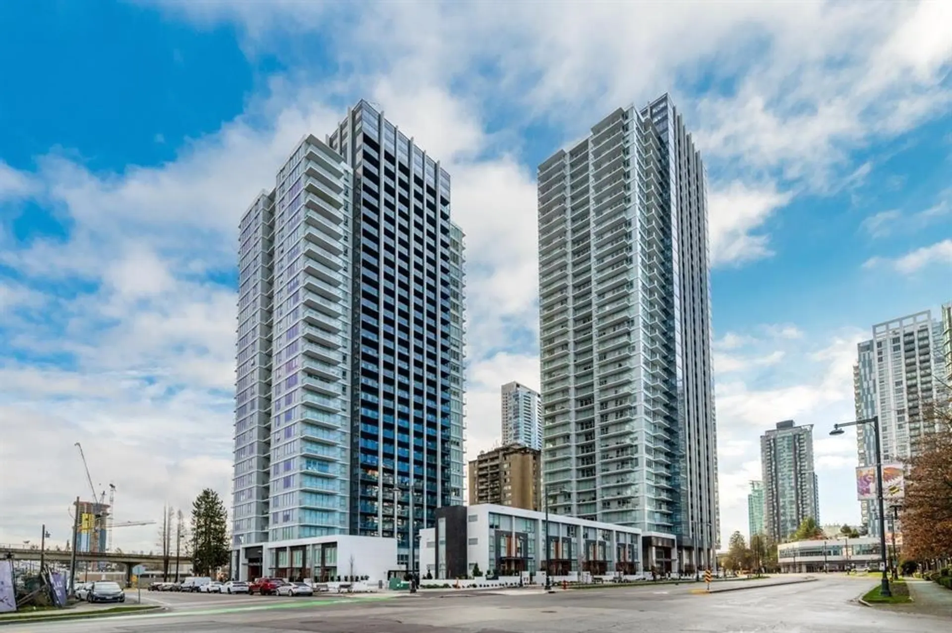 Property at #2602 10448 UNIVERSITY DRIVE, Surrey, BC