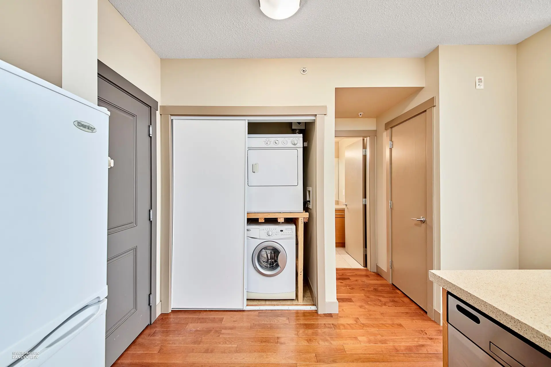 Property at #415 9009 CORNERSTONE MEWS, Burnaby, BC