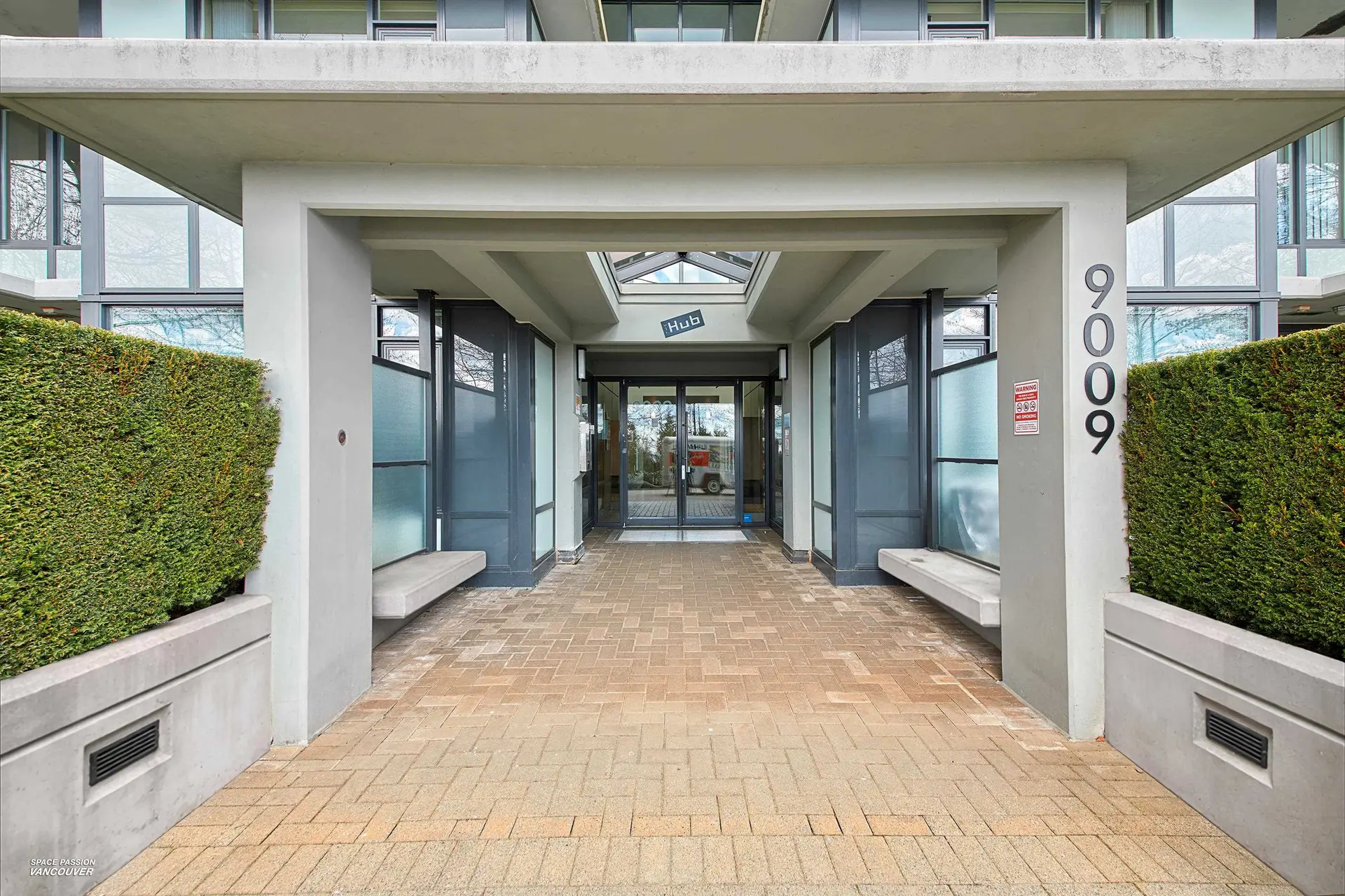 Property at #415 9009 CORNERSTONE MEWS, Burnaby, BC