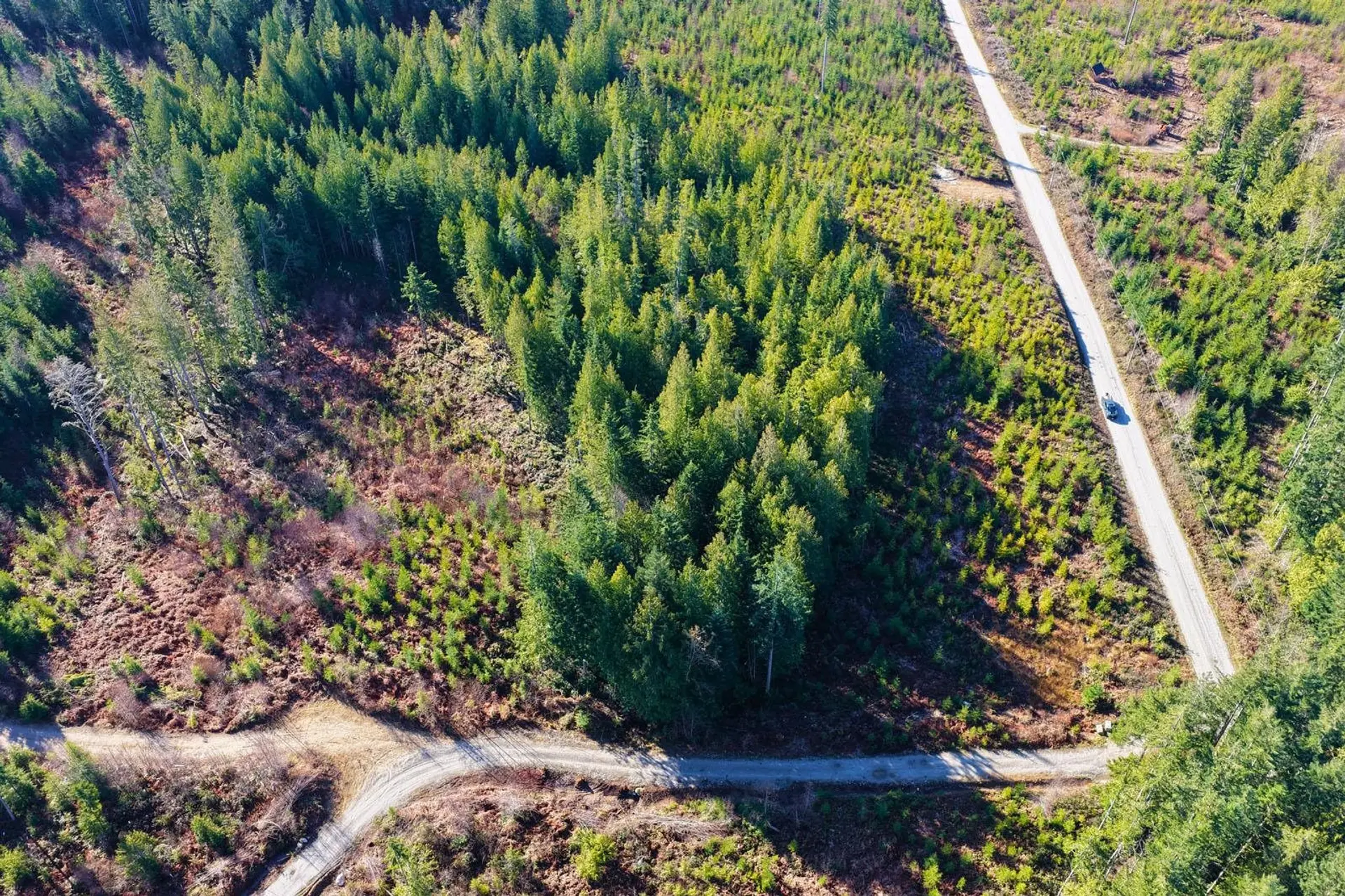 Property at LOT 3 LOCKYER ROAD, Roberts Creek, BC