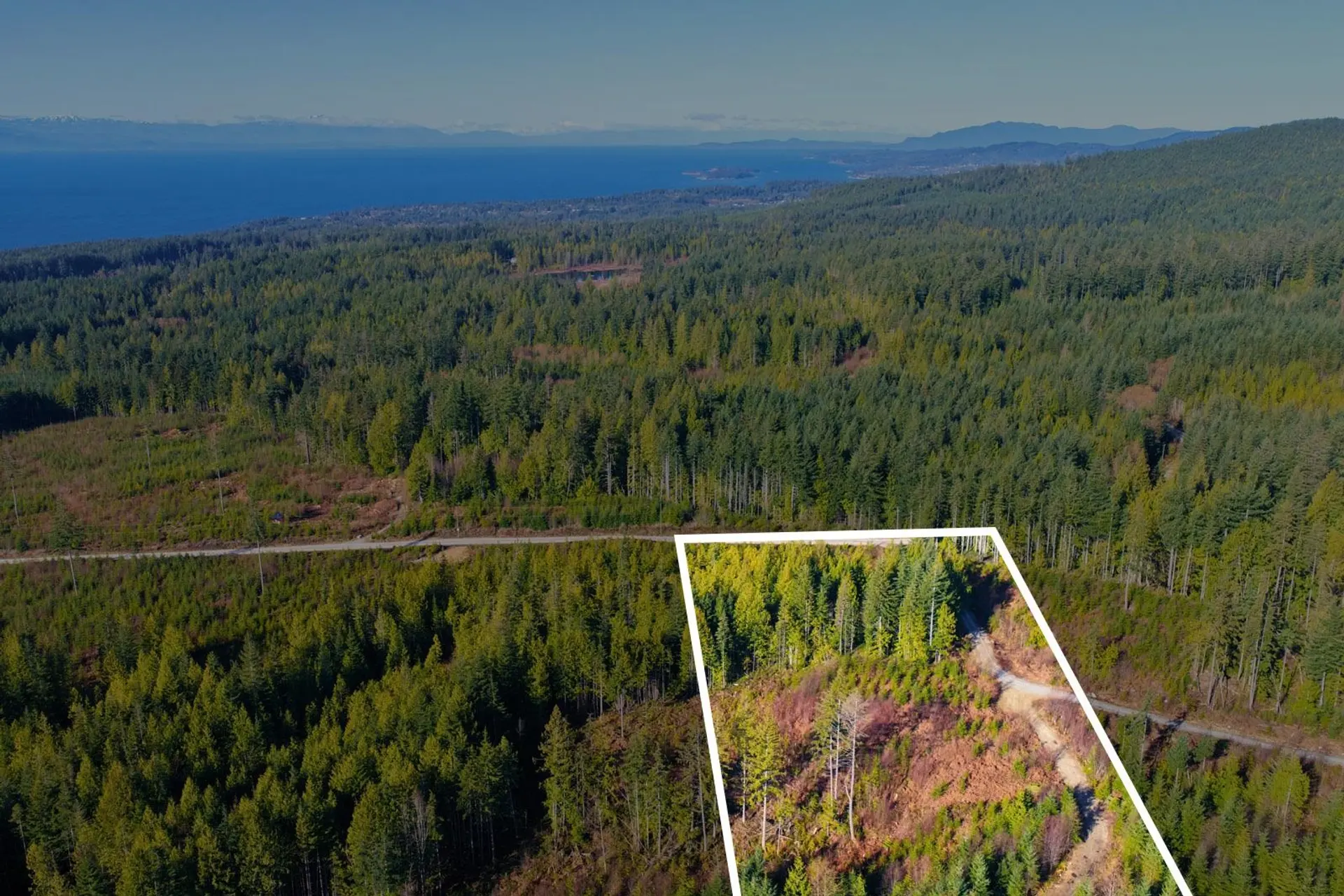 Property at LOT 3 LOCKYER ROAD, Roberts Creek, BC
