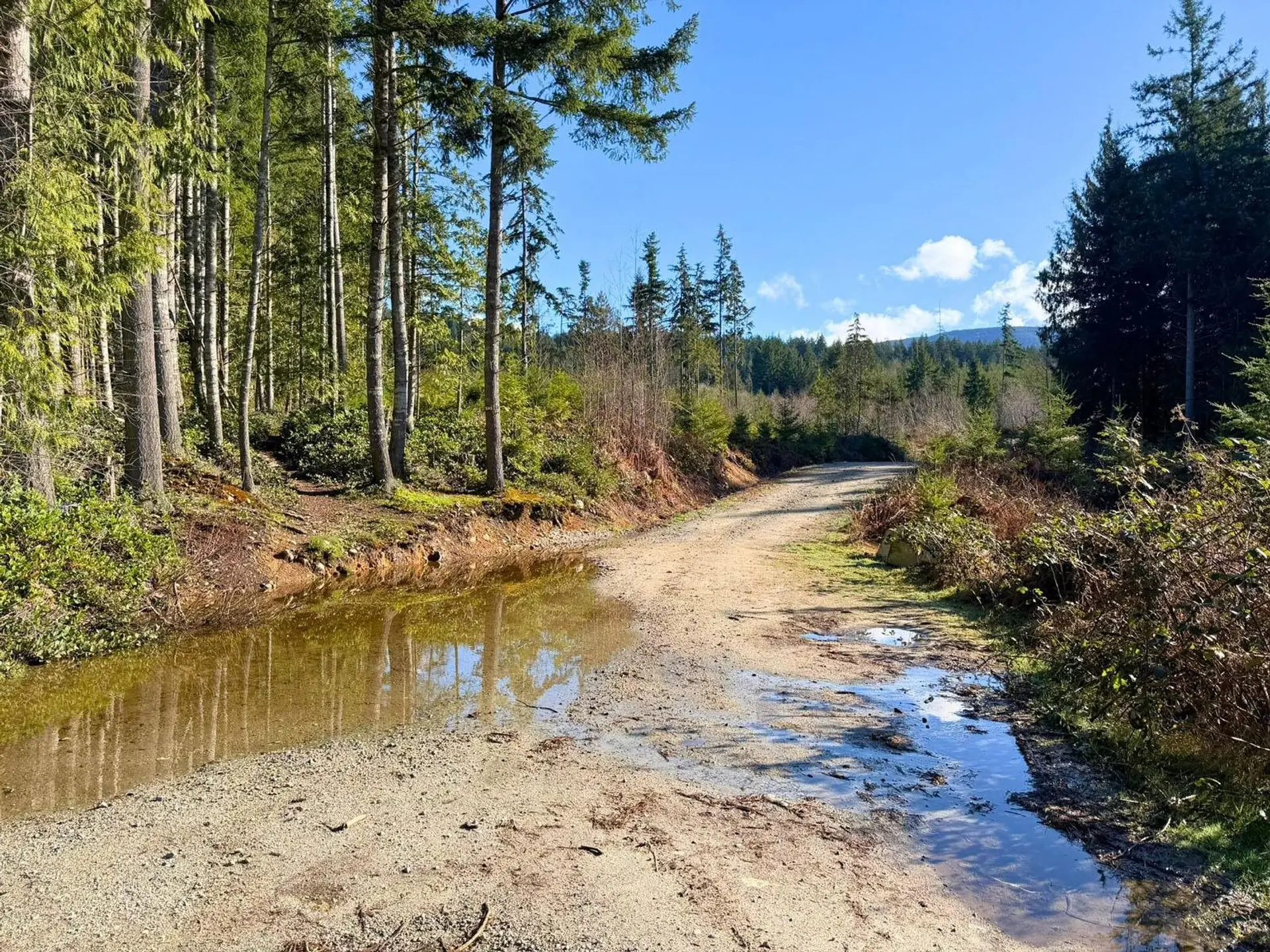 Property at LOT 3 LOCKYER ROAD, Roberts Creek, BC