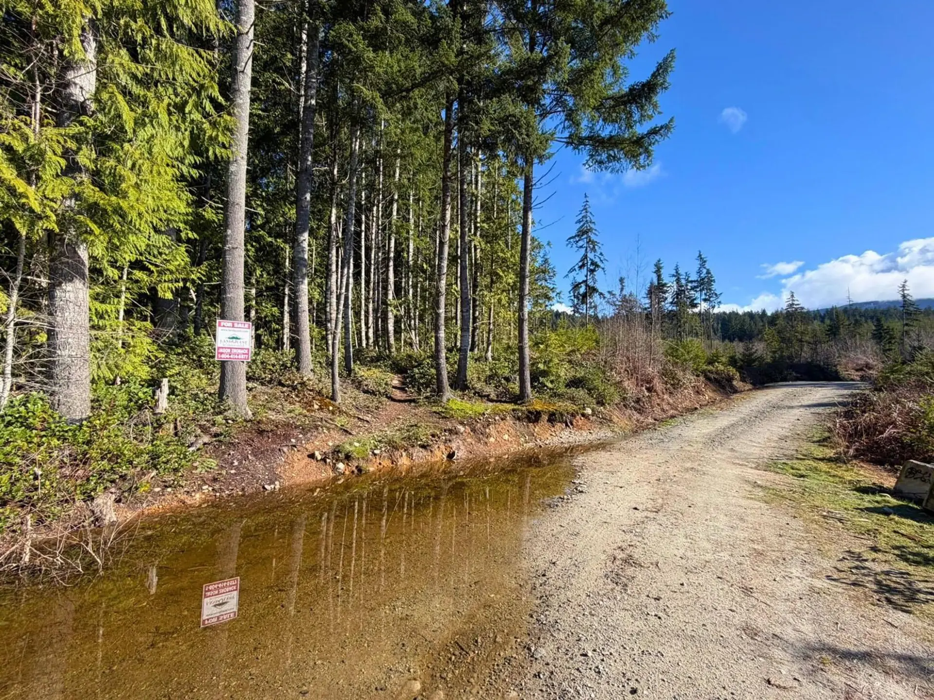Property at LOT 3 LOCKYER ROAD, Roberts Creek, BC