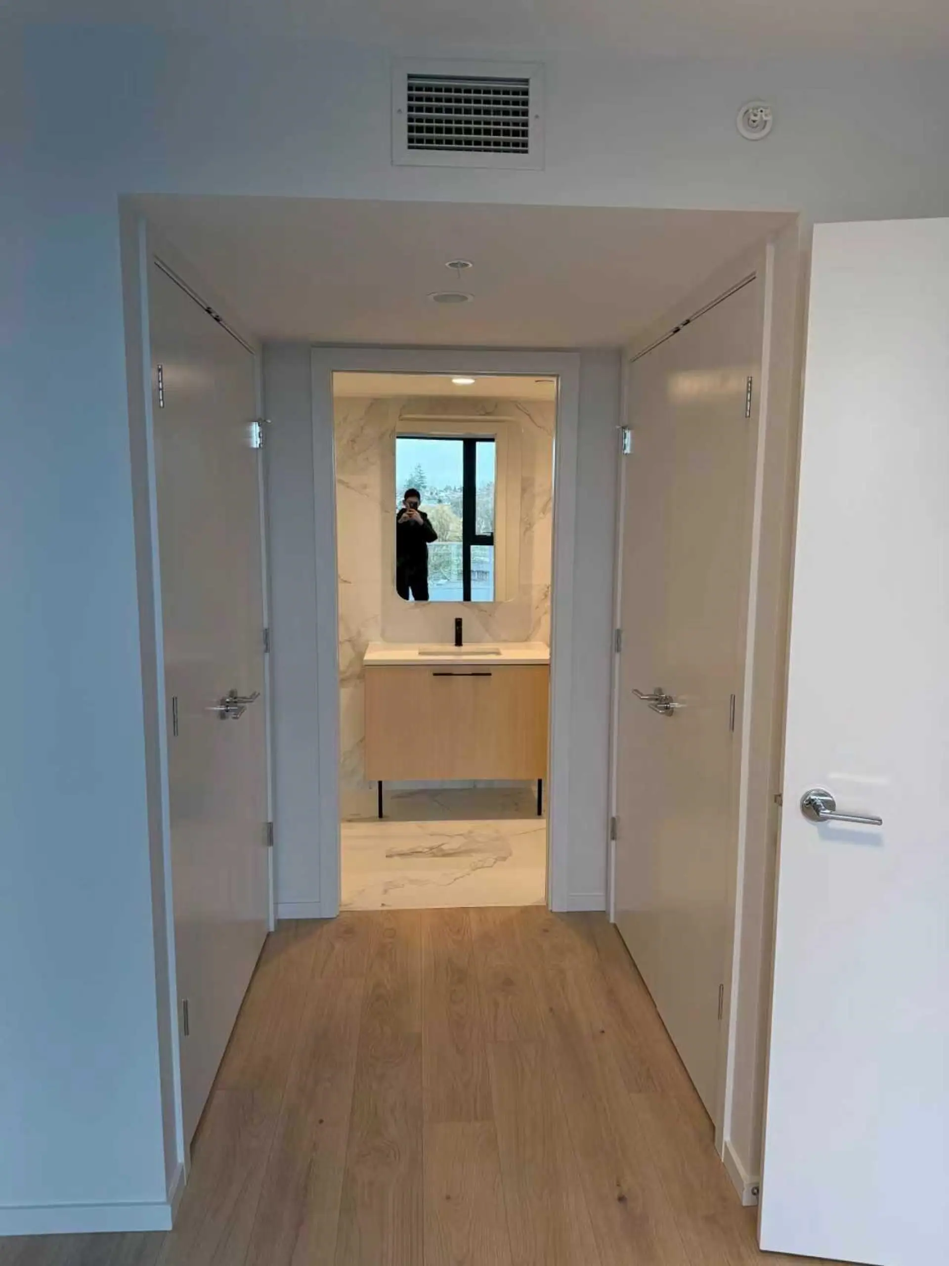 Property at #512 2729 KINGSWAY, Vancouver, BC