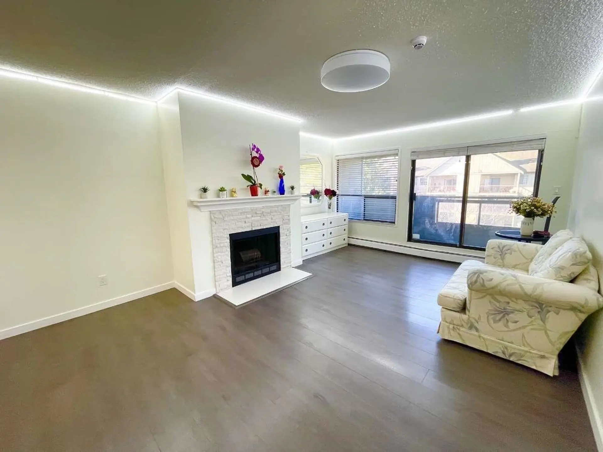 Property at #312 8591 WESTMINSTER HIGHWAY, Richmond, BC