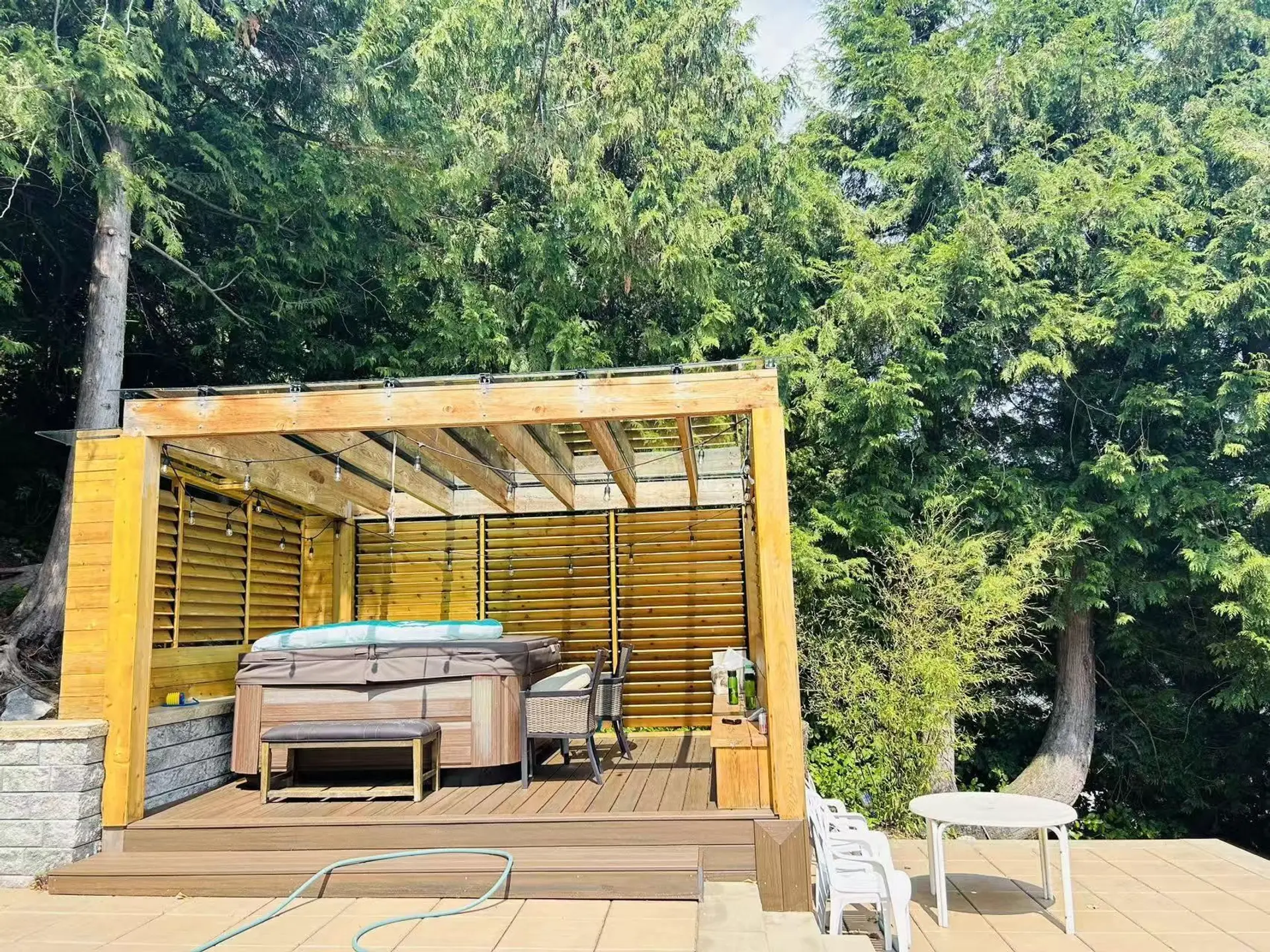 Property at 3395 THOMPSON CRESCENT, West Vancouver, BC