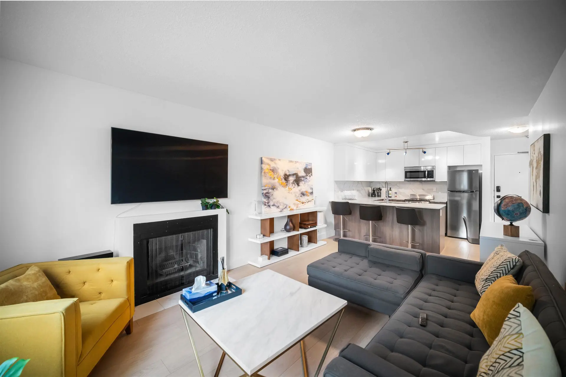 Property at #203 1122 KING ALBERT AVENUE, Coquitlam, BC