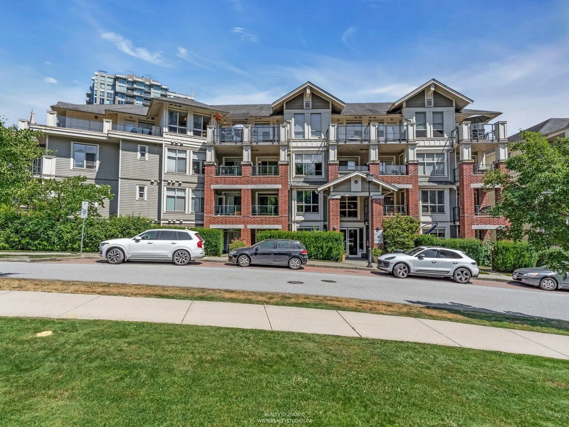 Property at #402 285 Ross Drive, New Westminster, BC
