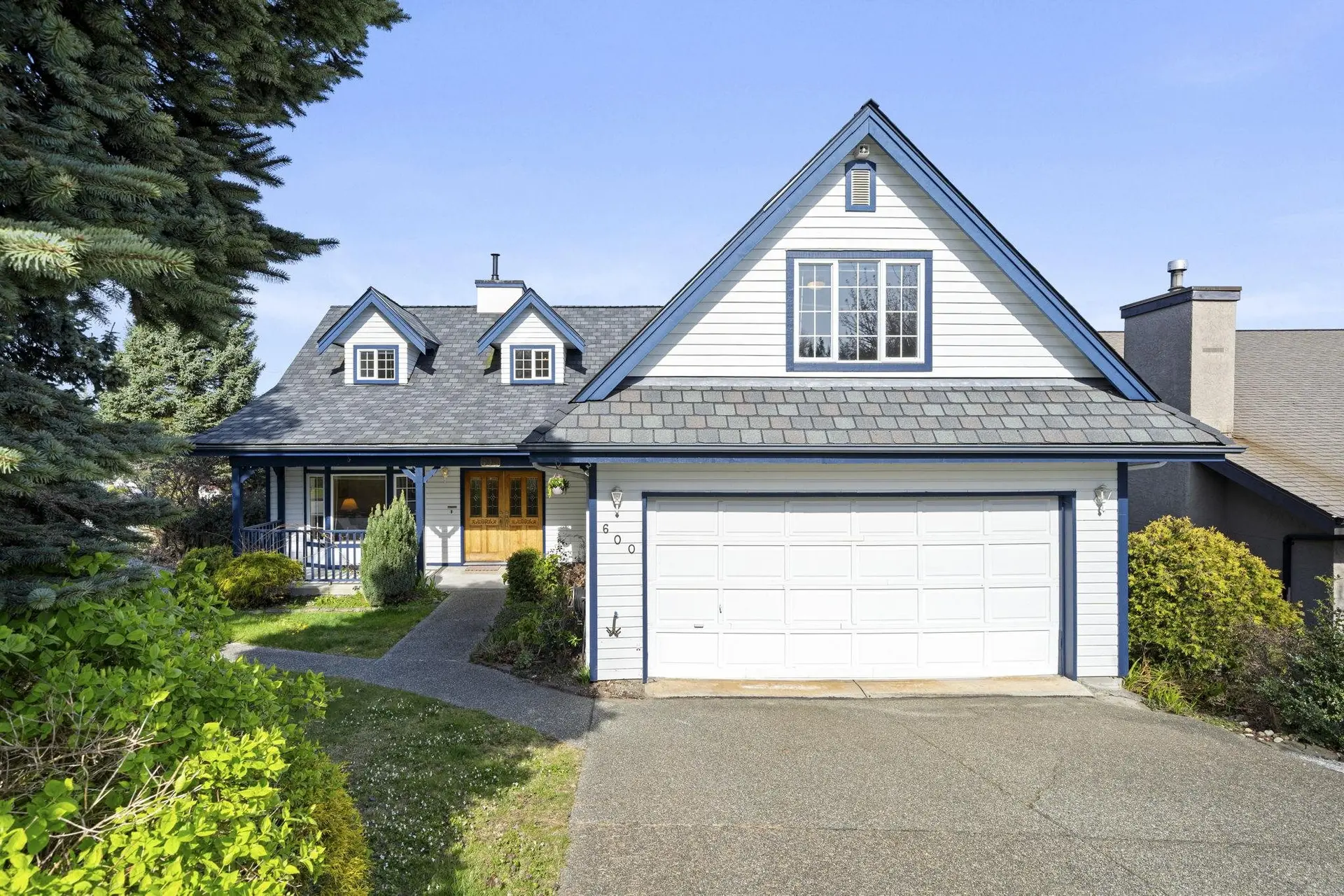Property at 600 Clearwater Way, Coquitlam, BC