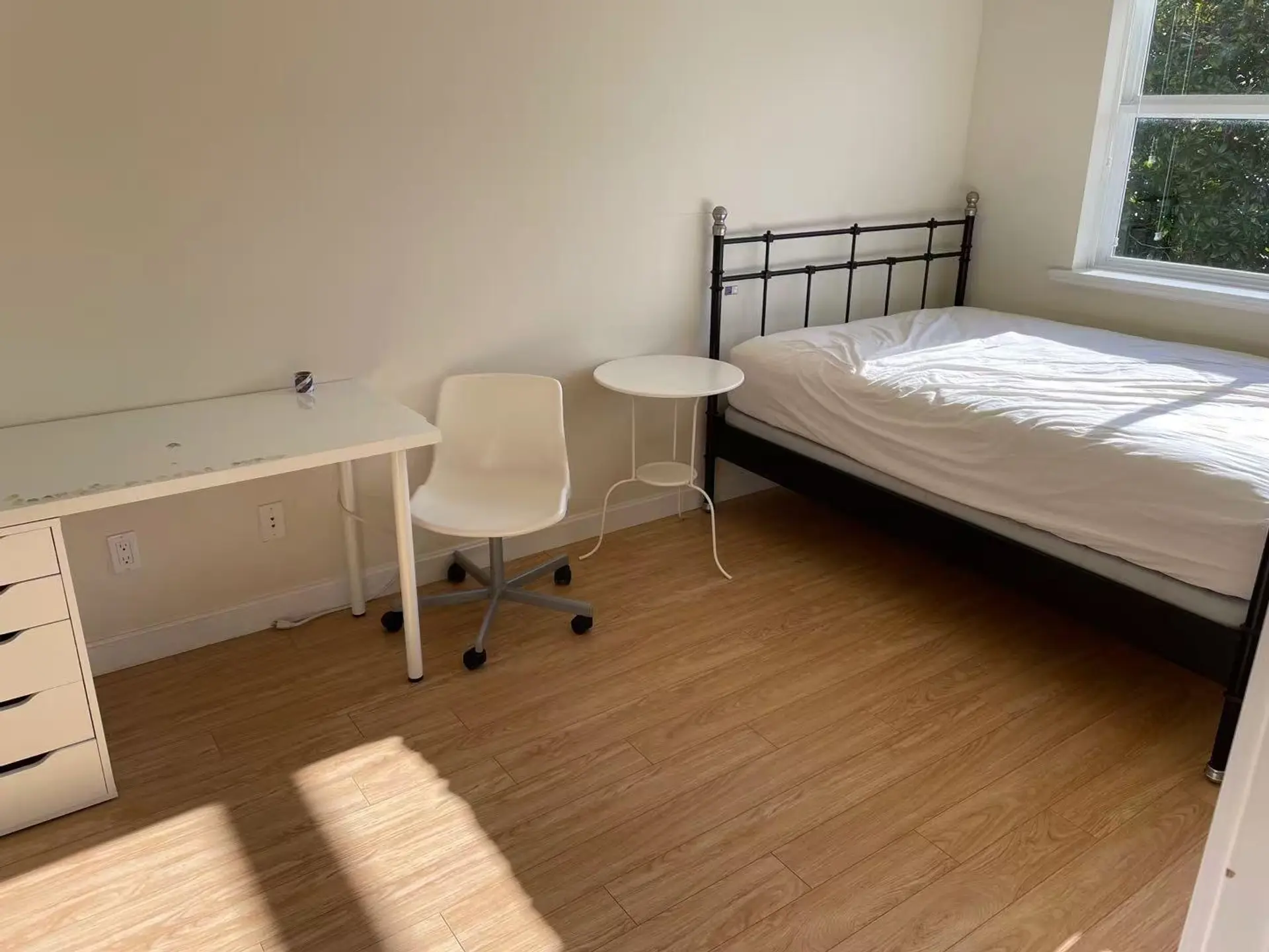 Property at #202 5655 INMAN AVENUE, Burnaby, BC