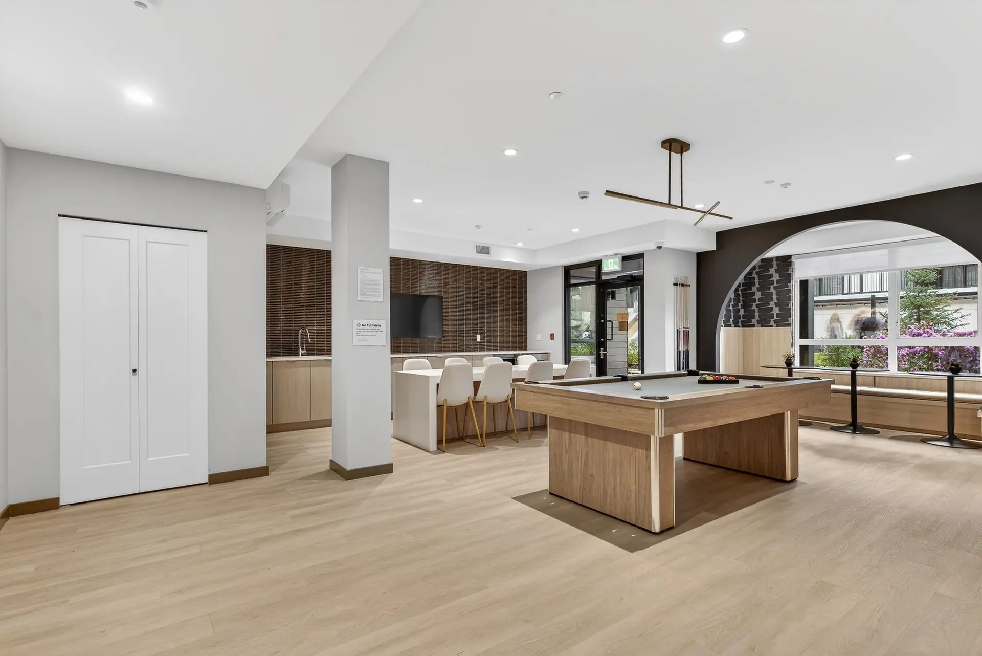 Property at #403 625 COTTONWOOD AVENUE, Coquitlam, BC