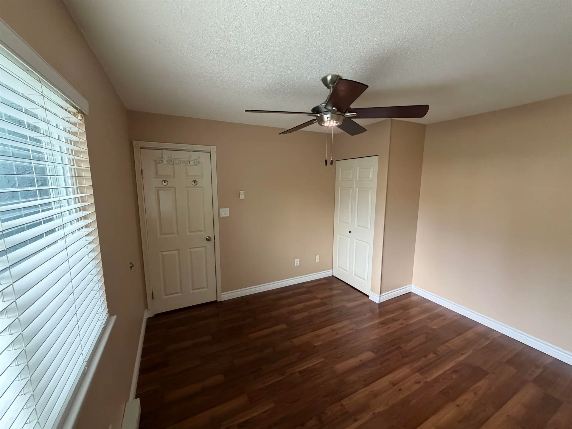 Property at 982 HOWIE AVENUE, Coquitlam, BC