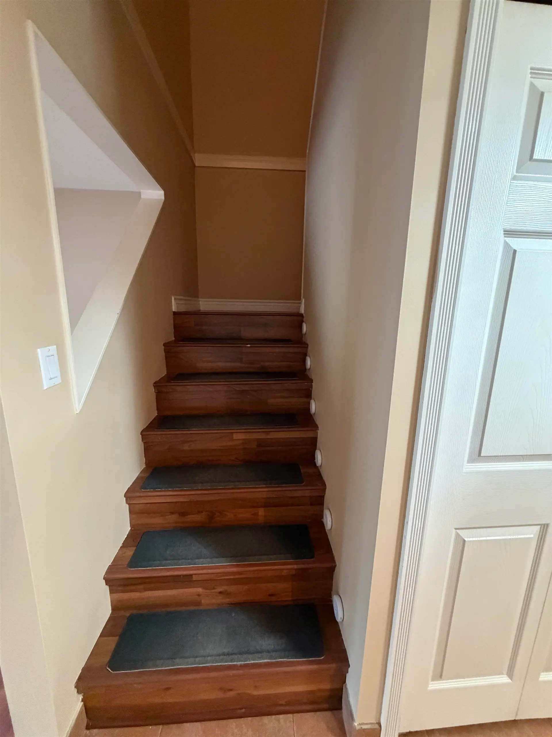 Property at 982 HOWIE AVENUE, Coquitlam, BC