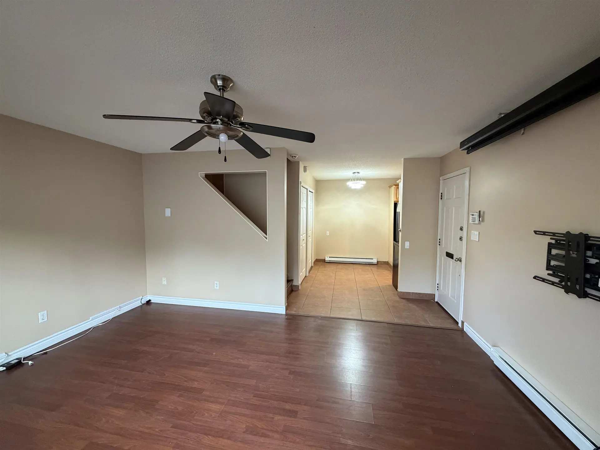 Property at 982 HOWIE AVENUE, Coquitlam, BC