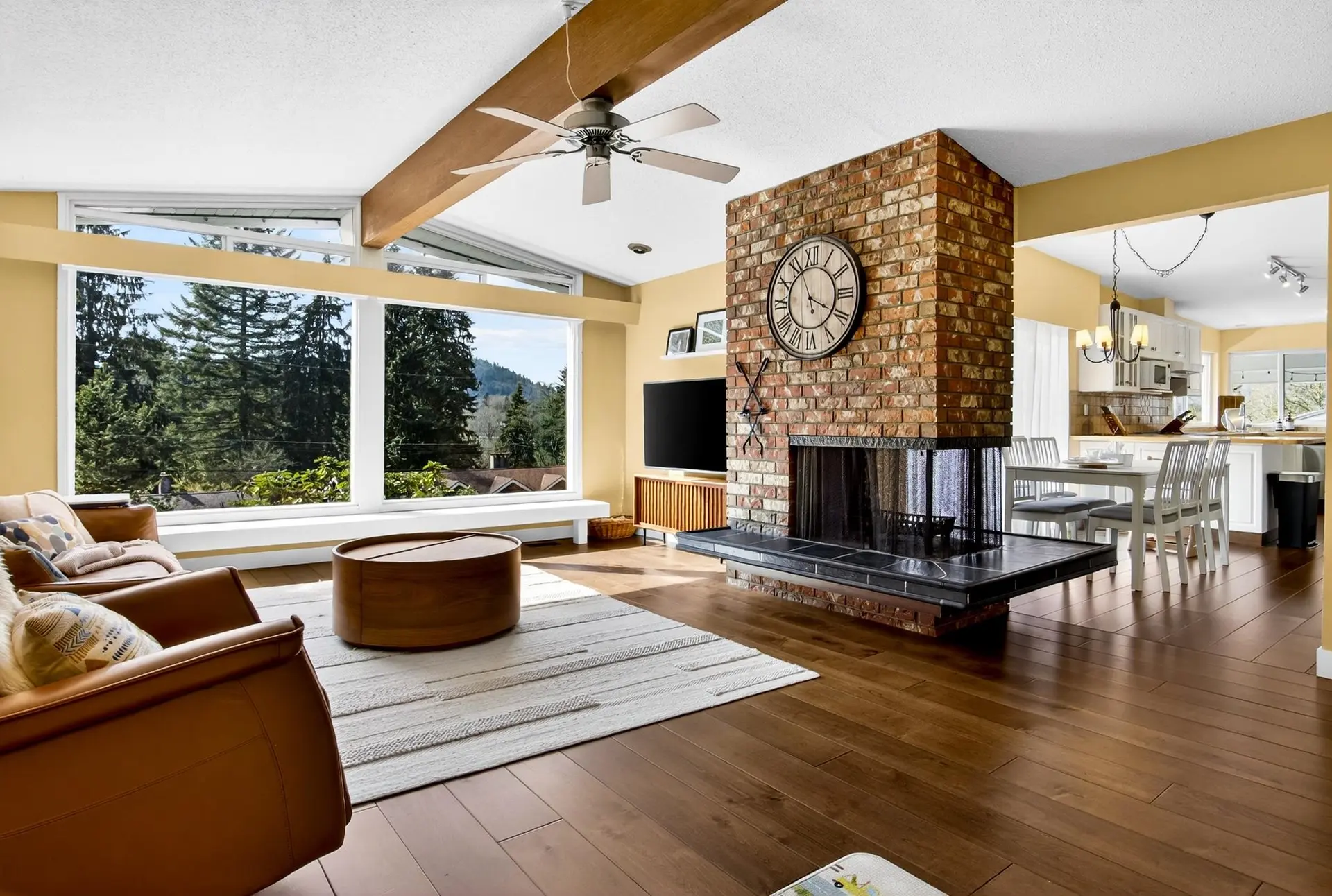 Property at 981 Kinsac Street, Coquitlam, BC
