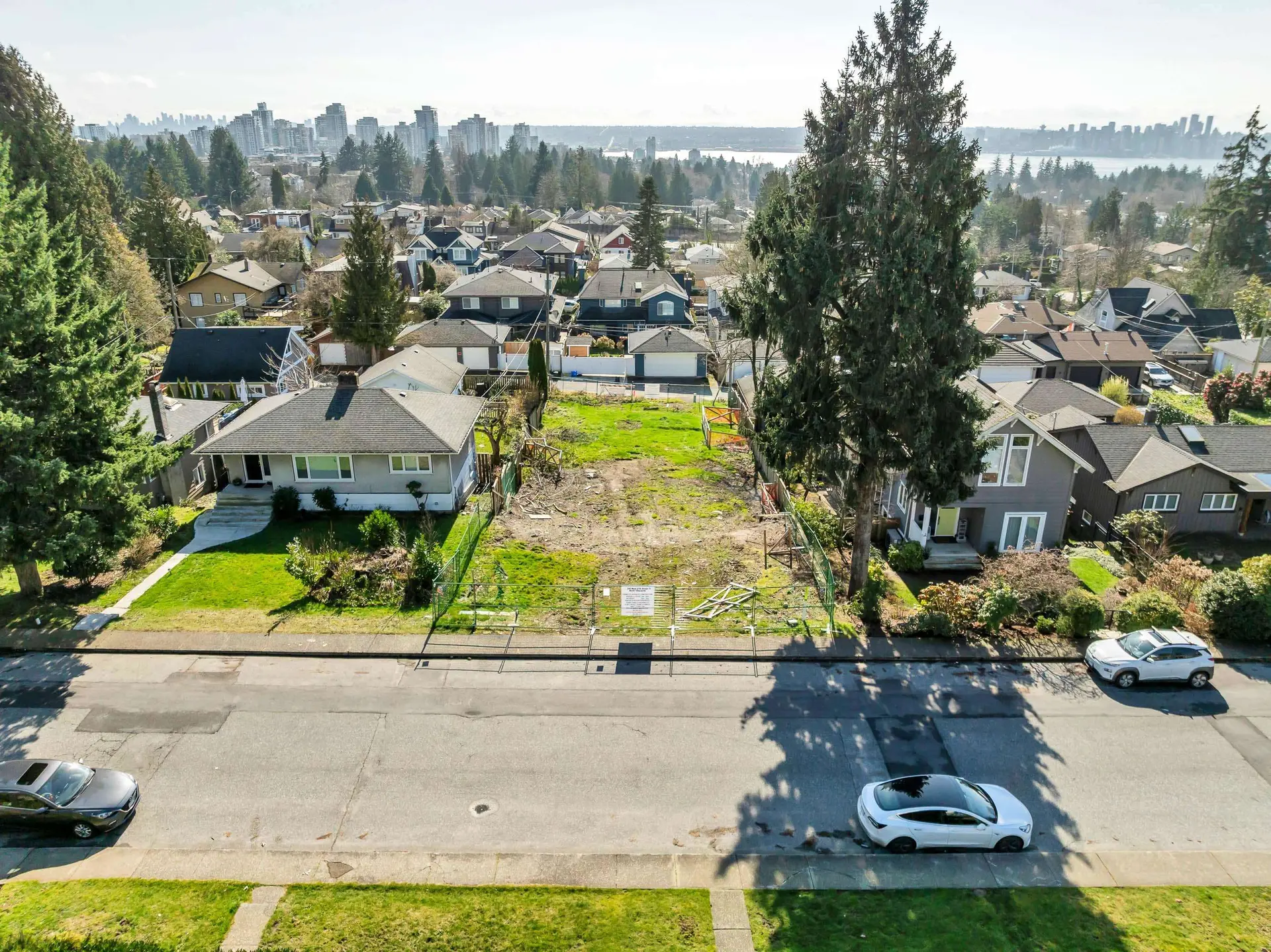 Property at 241 W 27TH STREET, North Vancouver, BC