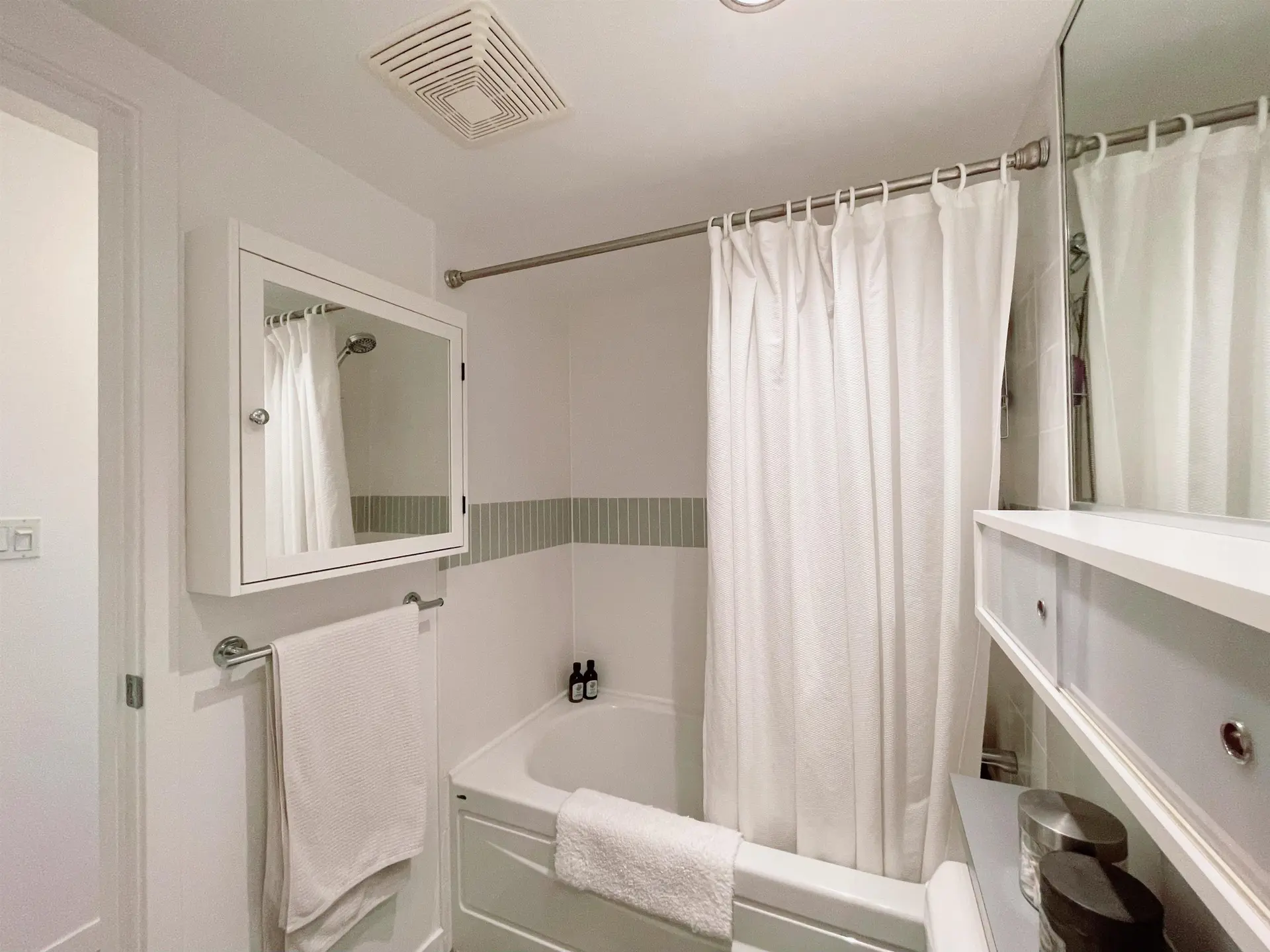 Property at #1110 928 BEATTY STREET, Vancouver, BC