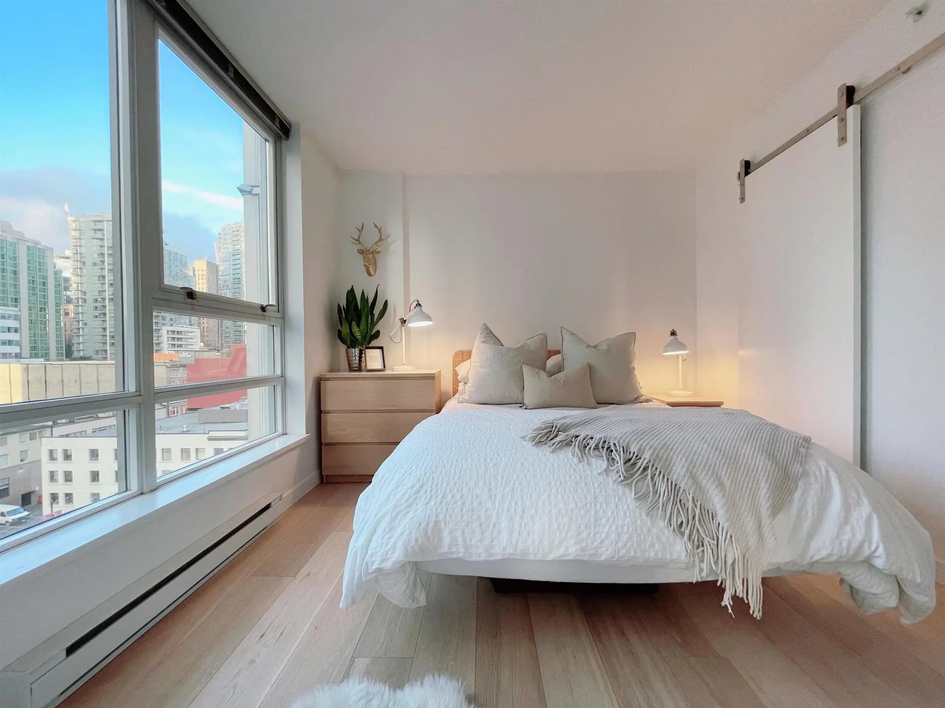 Property at #1110 928 BEATTY STREET, Vancouver, BC