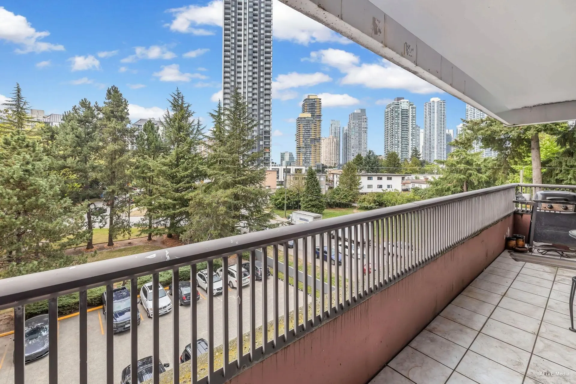 Property at #503 6595 WILLINGDON AVENUE, Burnaby, BC