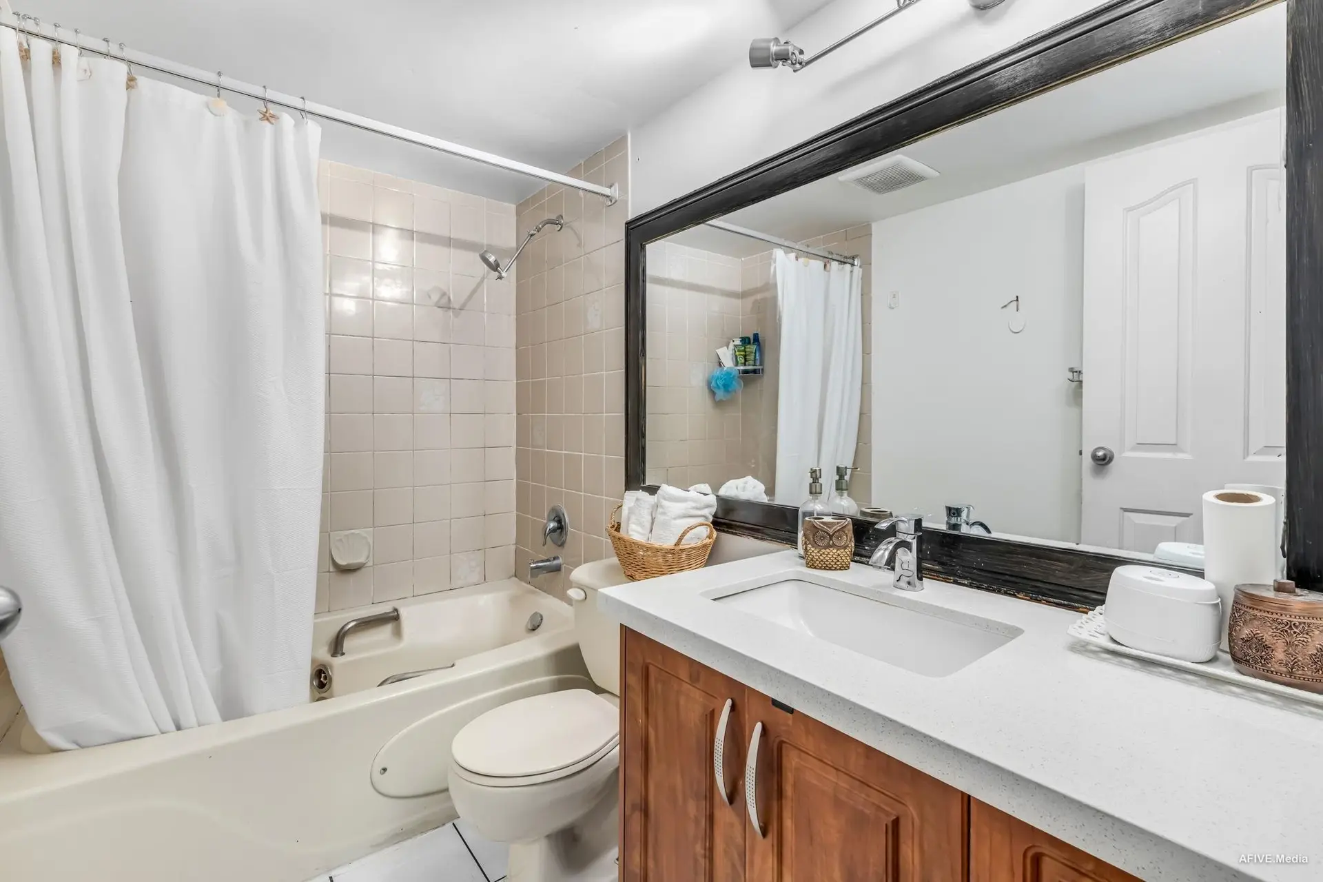 Property at #503 6595 WILLINGDON AVENUE, Burnaby, BC