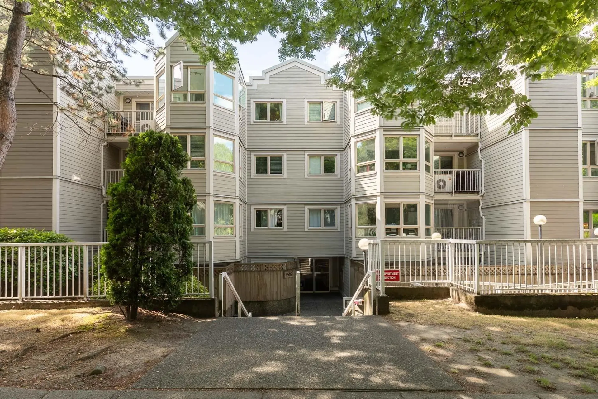 Property at #103 1516 E 1ST AVENUE, Vancouver, BC